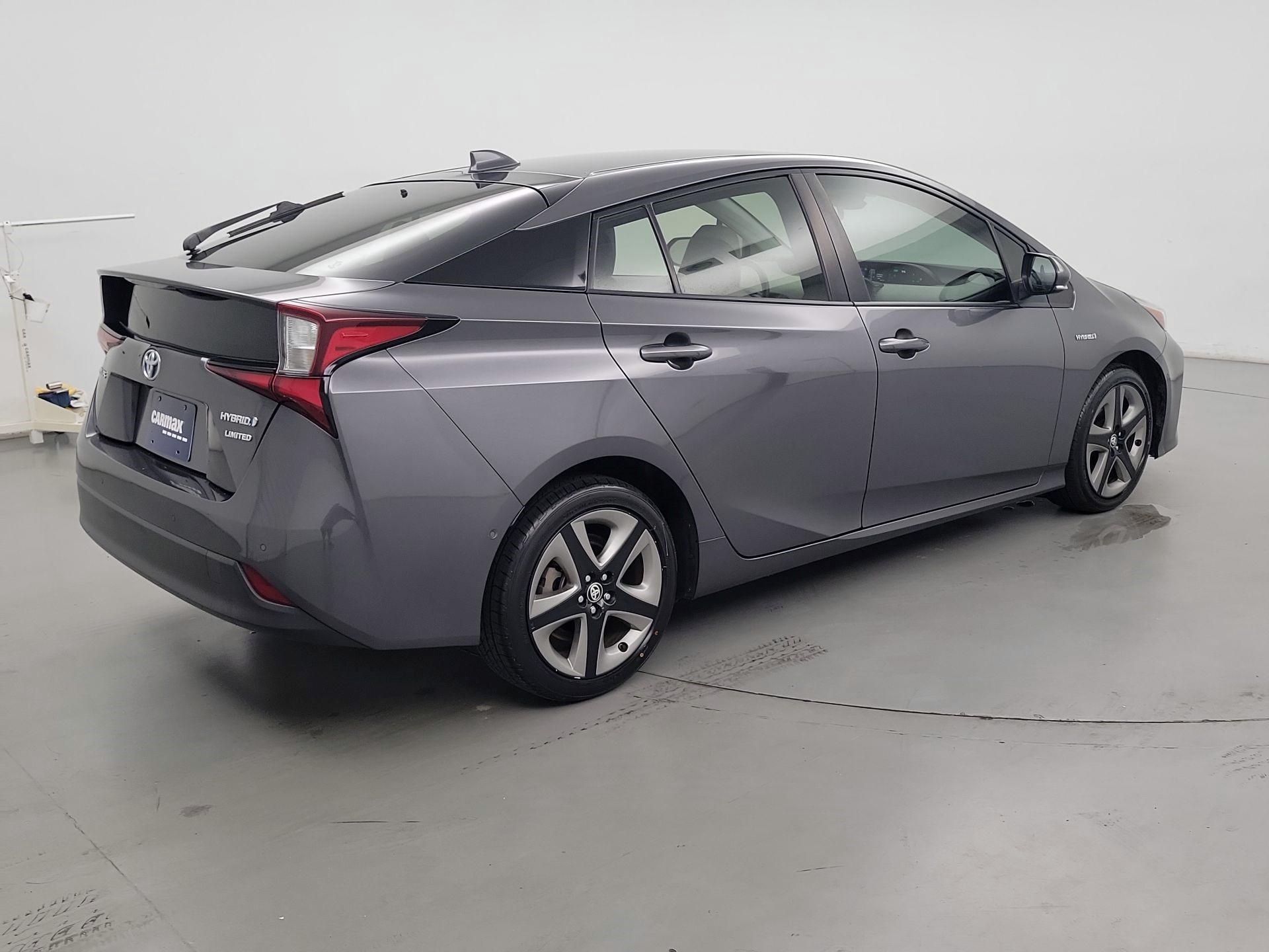 Thumbnail: 2021 Toyota Prius - 5