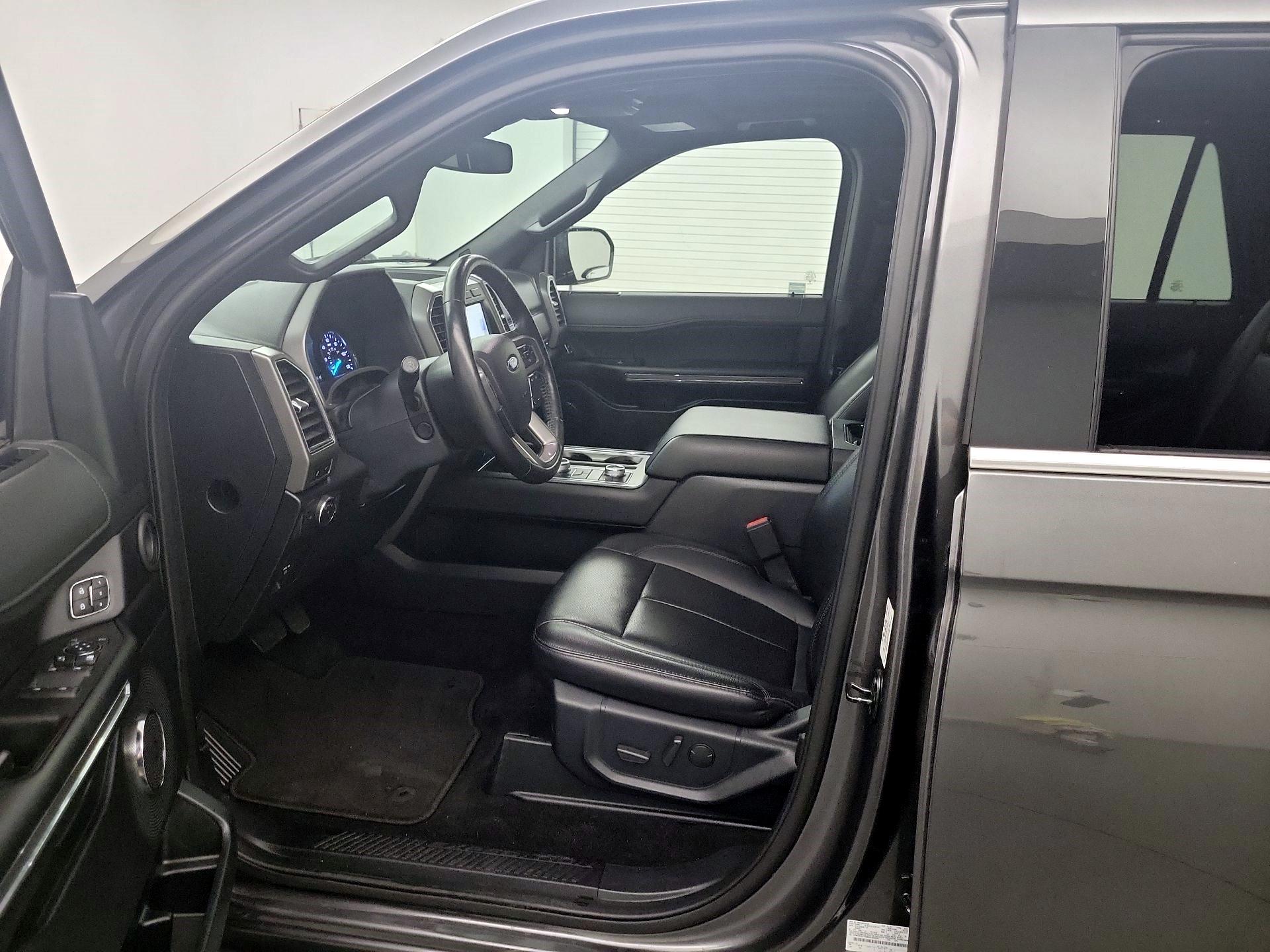 Thumbnail: 2021 Ford Expedition - 9