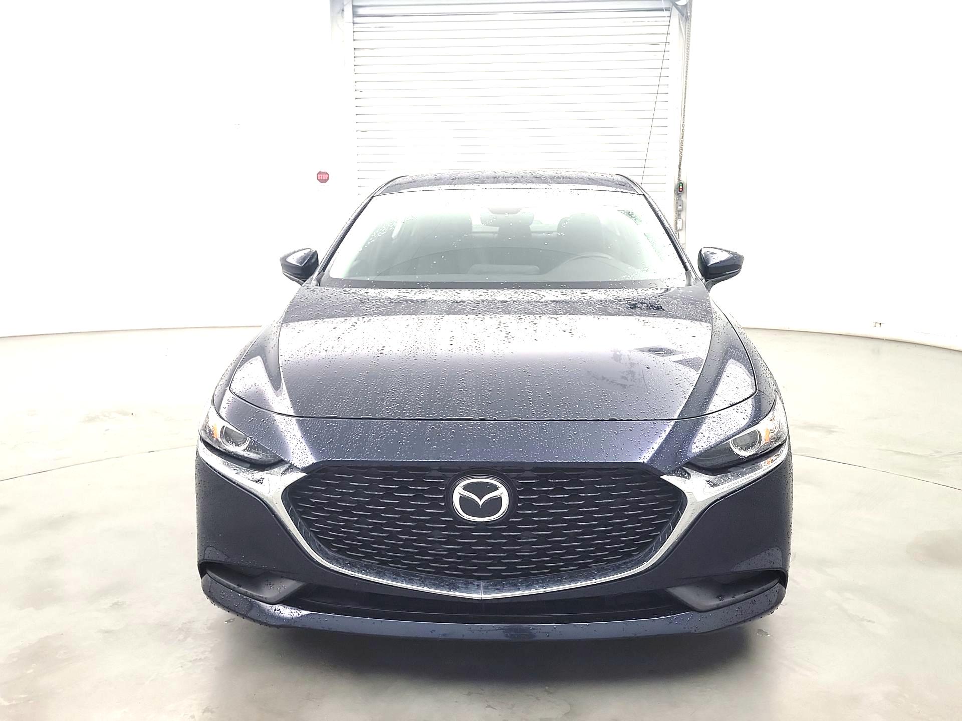 Thumbnail: 2021 Mazda Mazda3 - 2