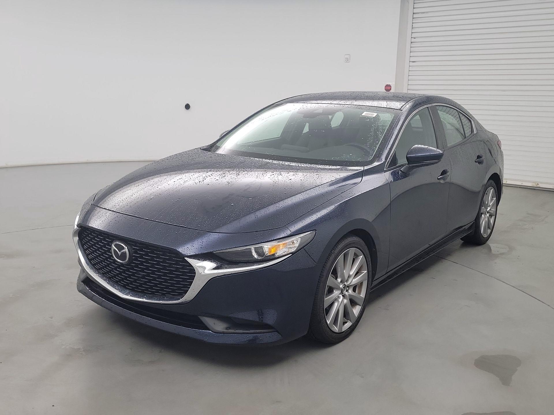 Thumbnail: 2021 Mazda Mazda3 - 3