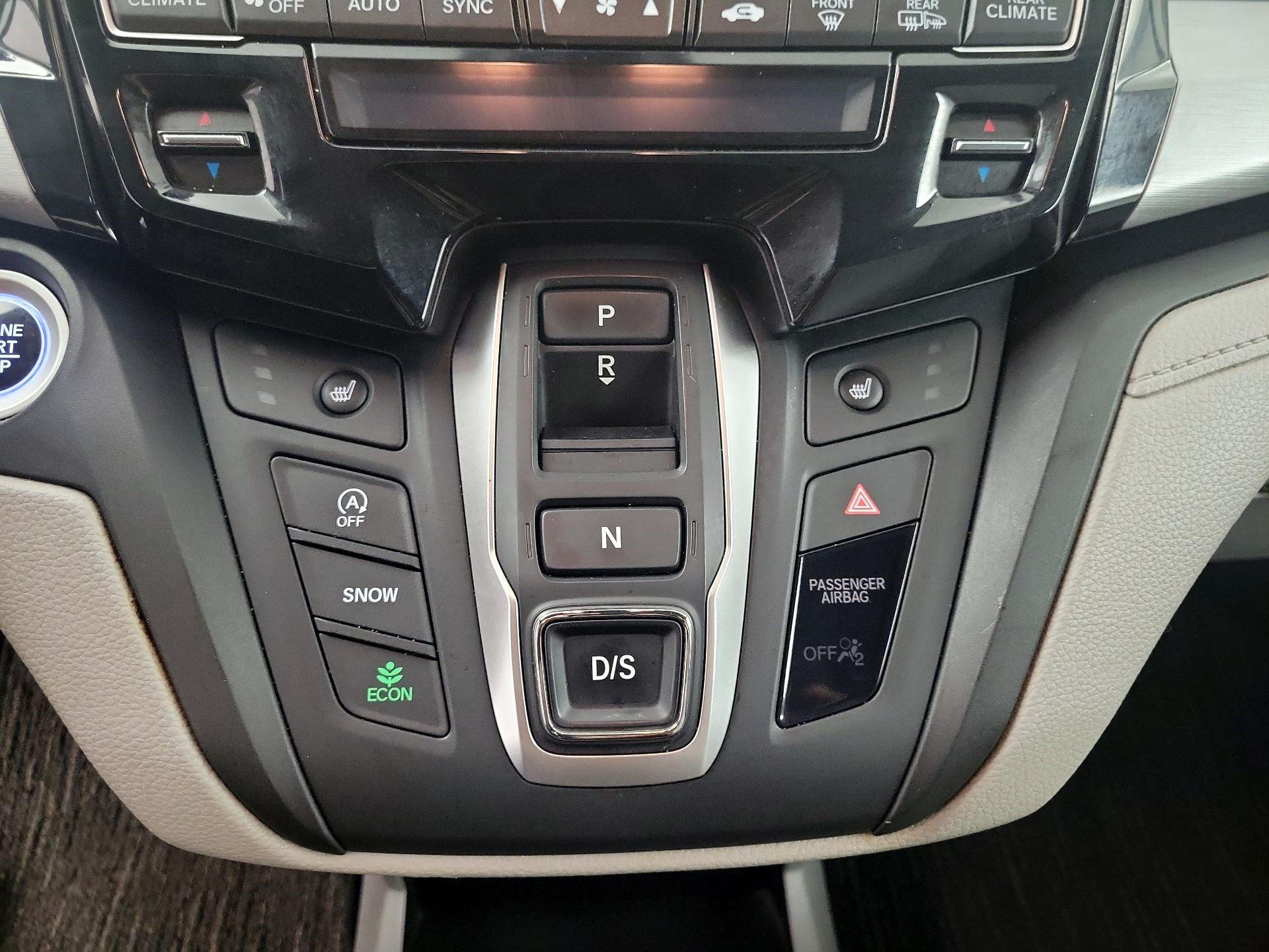 Thumbnail: 2021 Honda Odyssey - 15