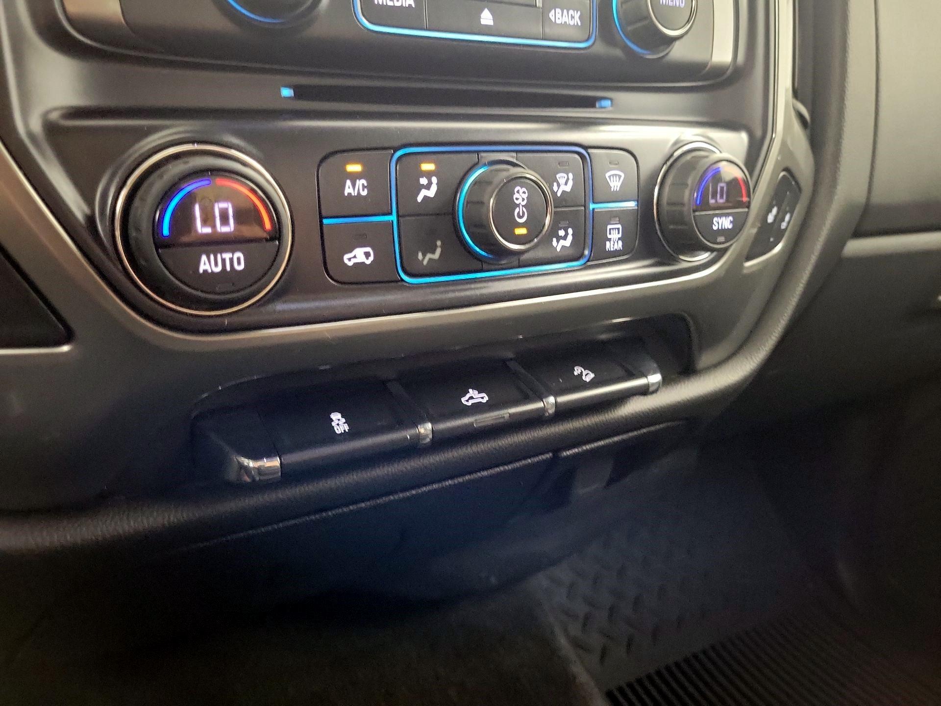 Thumbnail: 2018 Chevrolet Silverado 1500 - 14