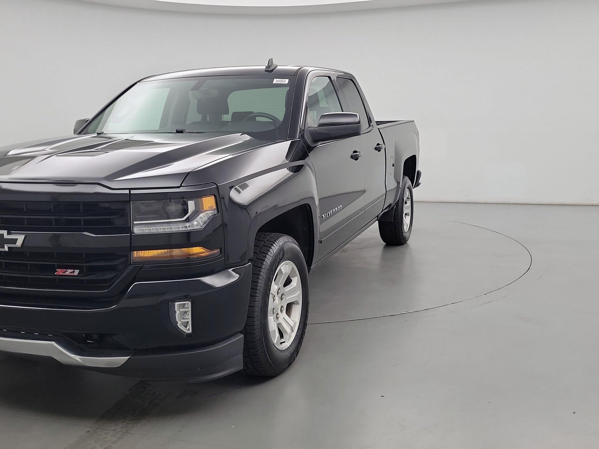 Thumbnail: 2018 Chevrolet Silverado 1500 - 3