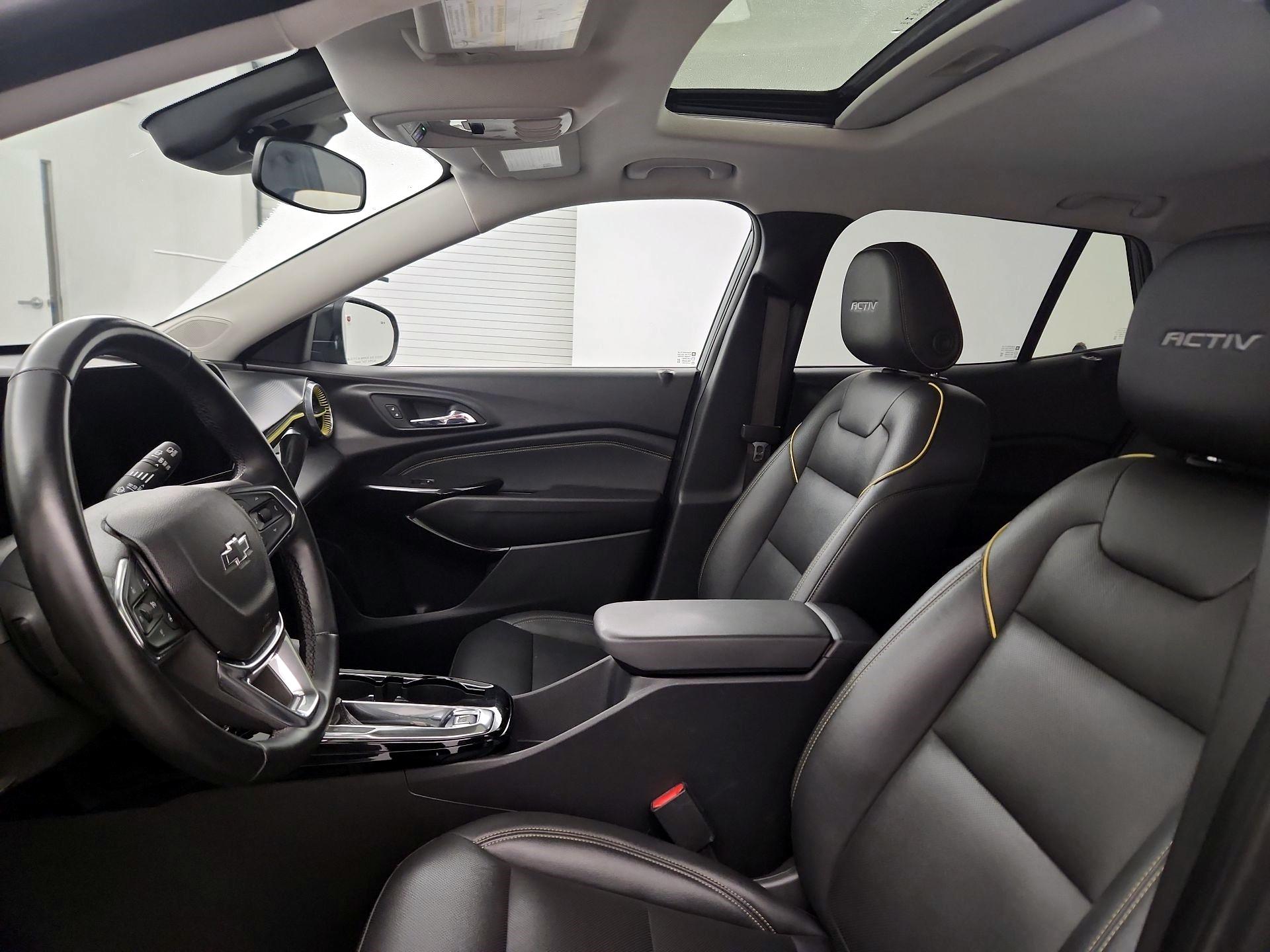 Thumbnail: 2024 Chevrolet Trax - 9