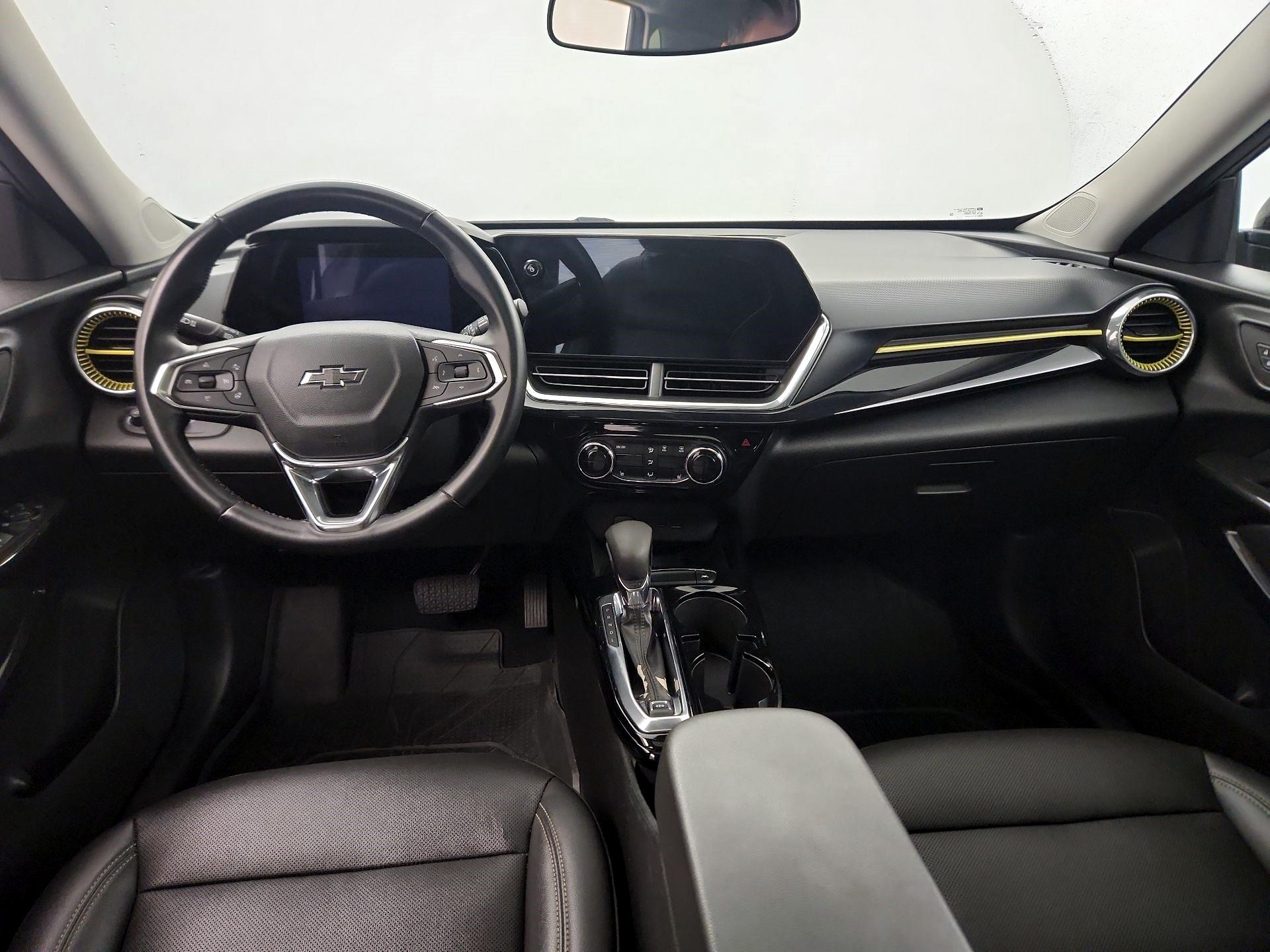 Thumbnail: 2024 Chevrolet Trax - 8