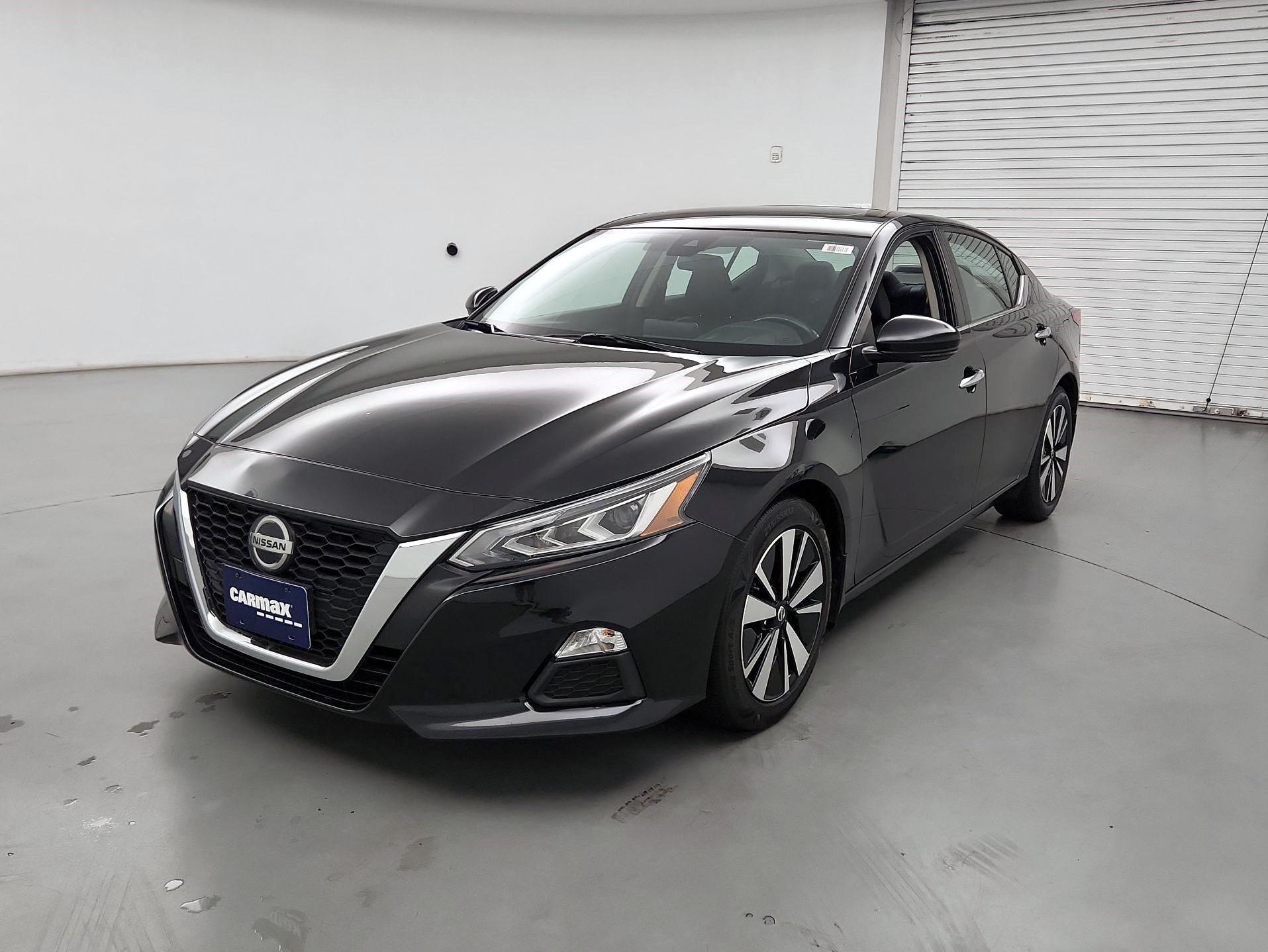 Thumbnail: 2021 Nissan Altima - 3