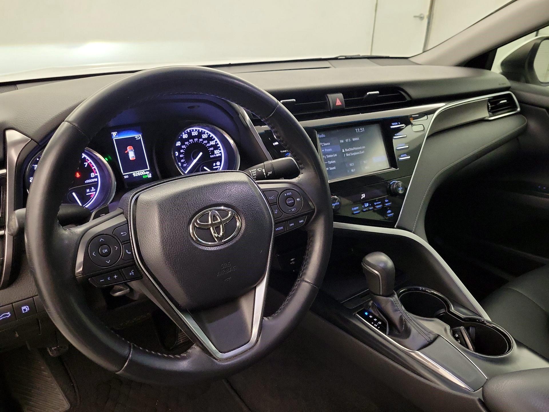 Thumbnail: 2018 Toyota Camry - 8