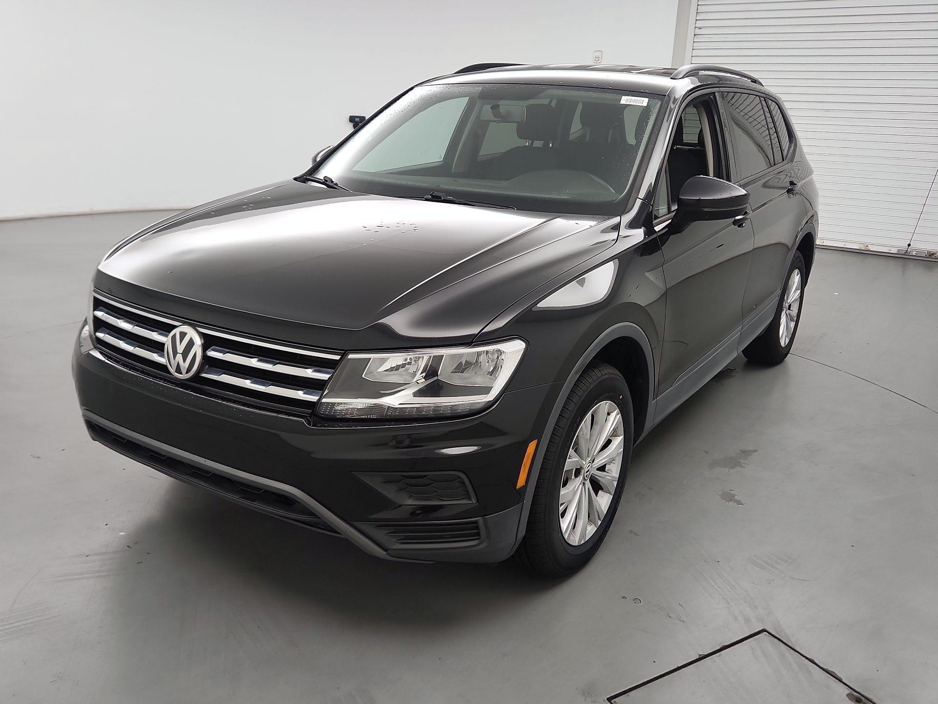 Thumbnail: 2020 Volkswagen Tiguan - 3