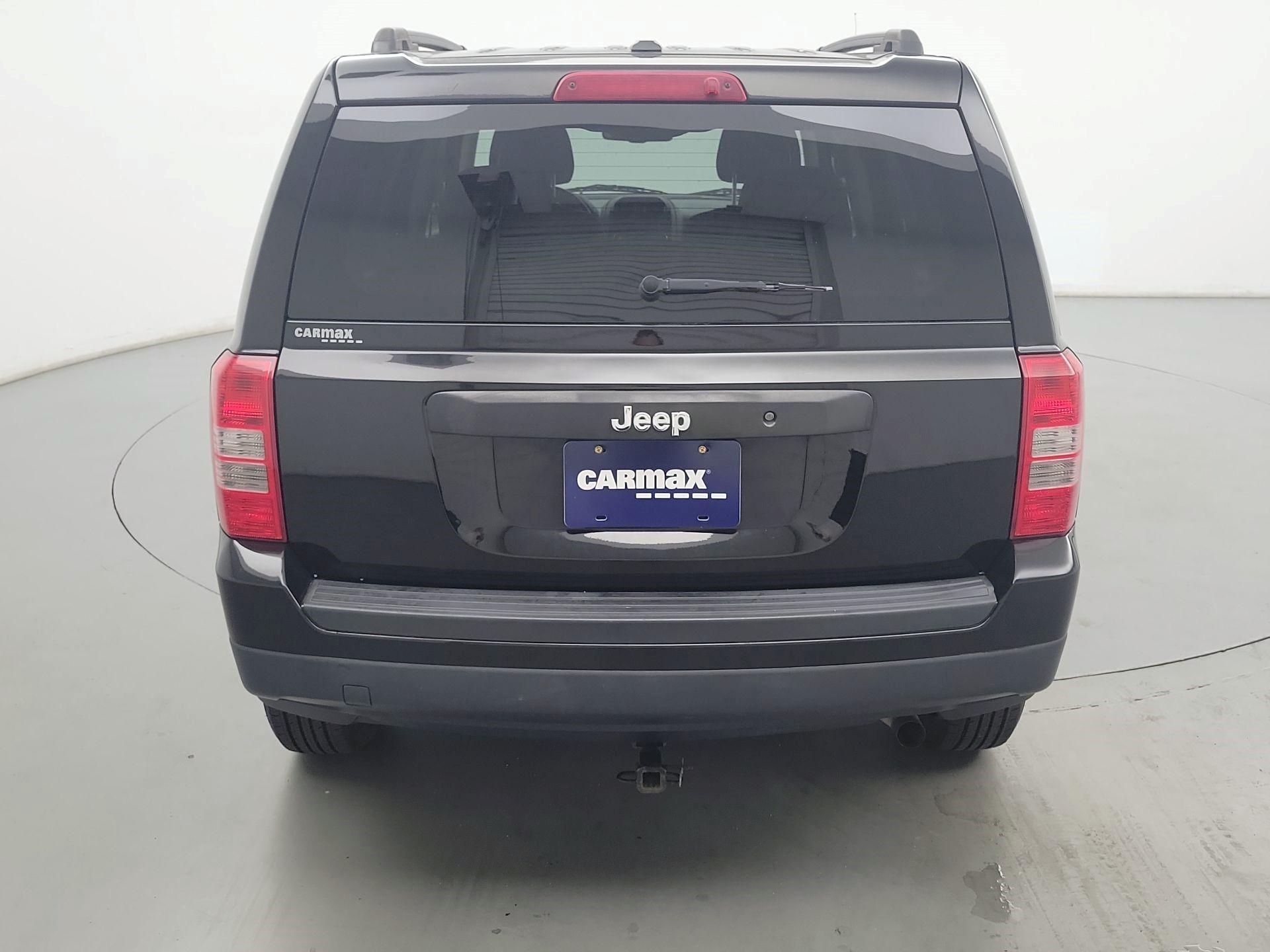 Thumbnail: 2016 Jeep Patriot - 6