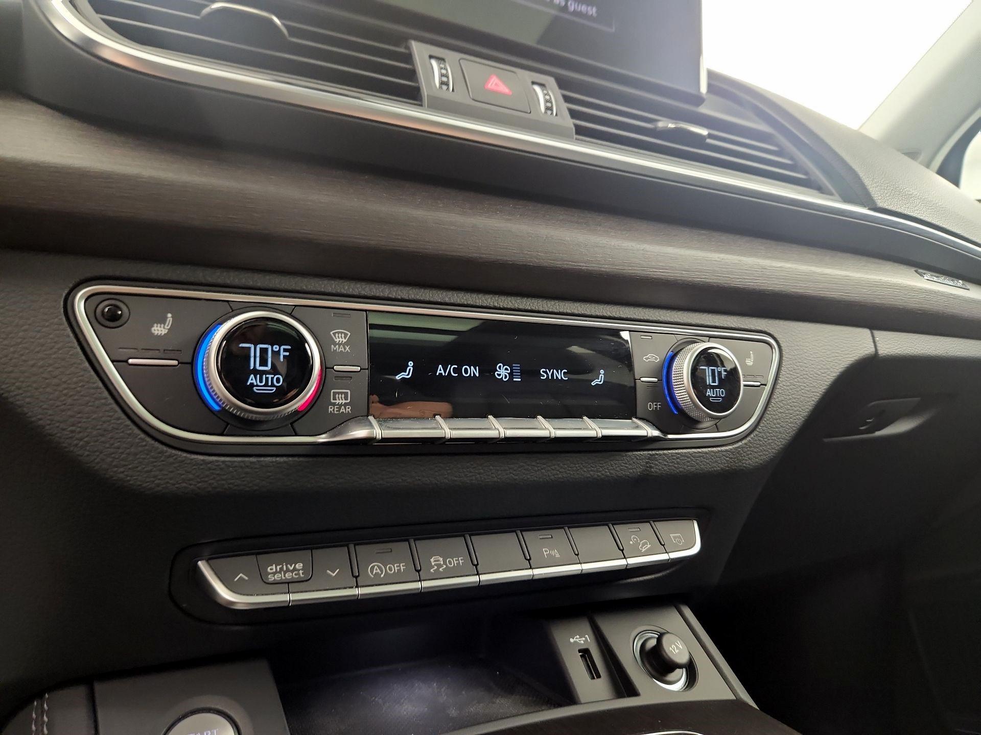 Thumbnail: 2022 Audi Q5 - 15