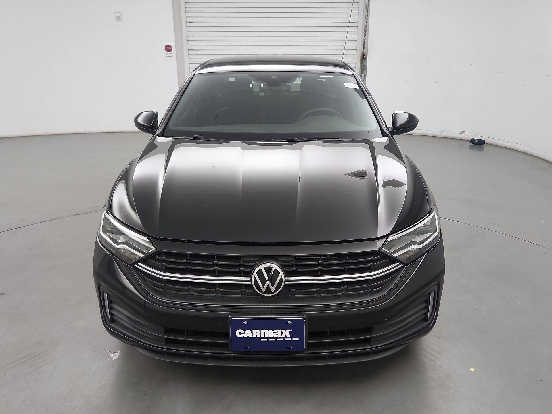 Thumbnail: 2024 Volkswagen Jetta - 2