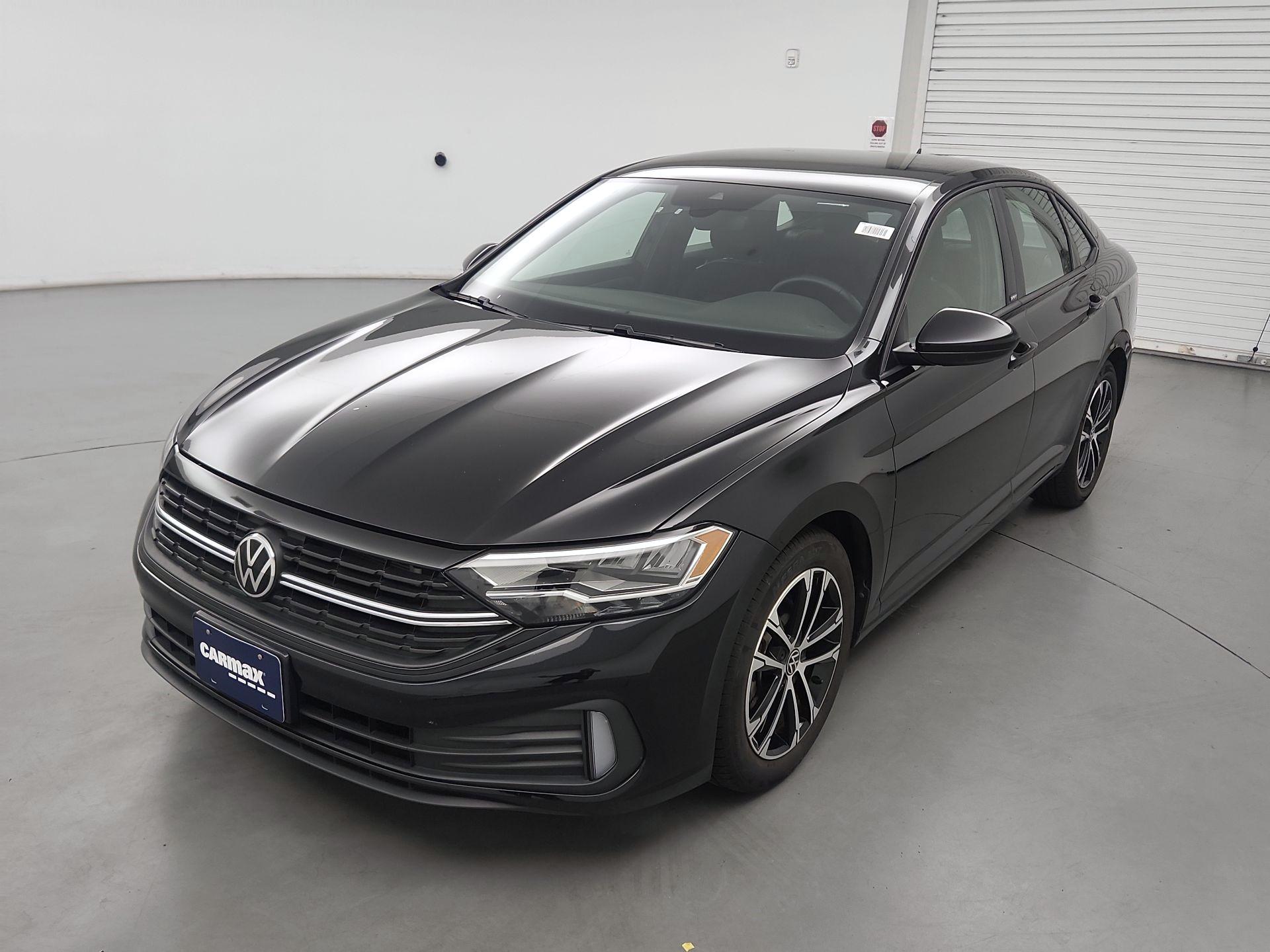 Thumbnail: 2024 Volkswagen Jetta - 3