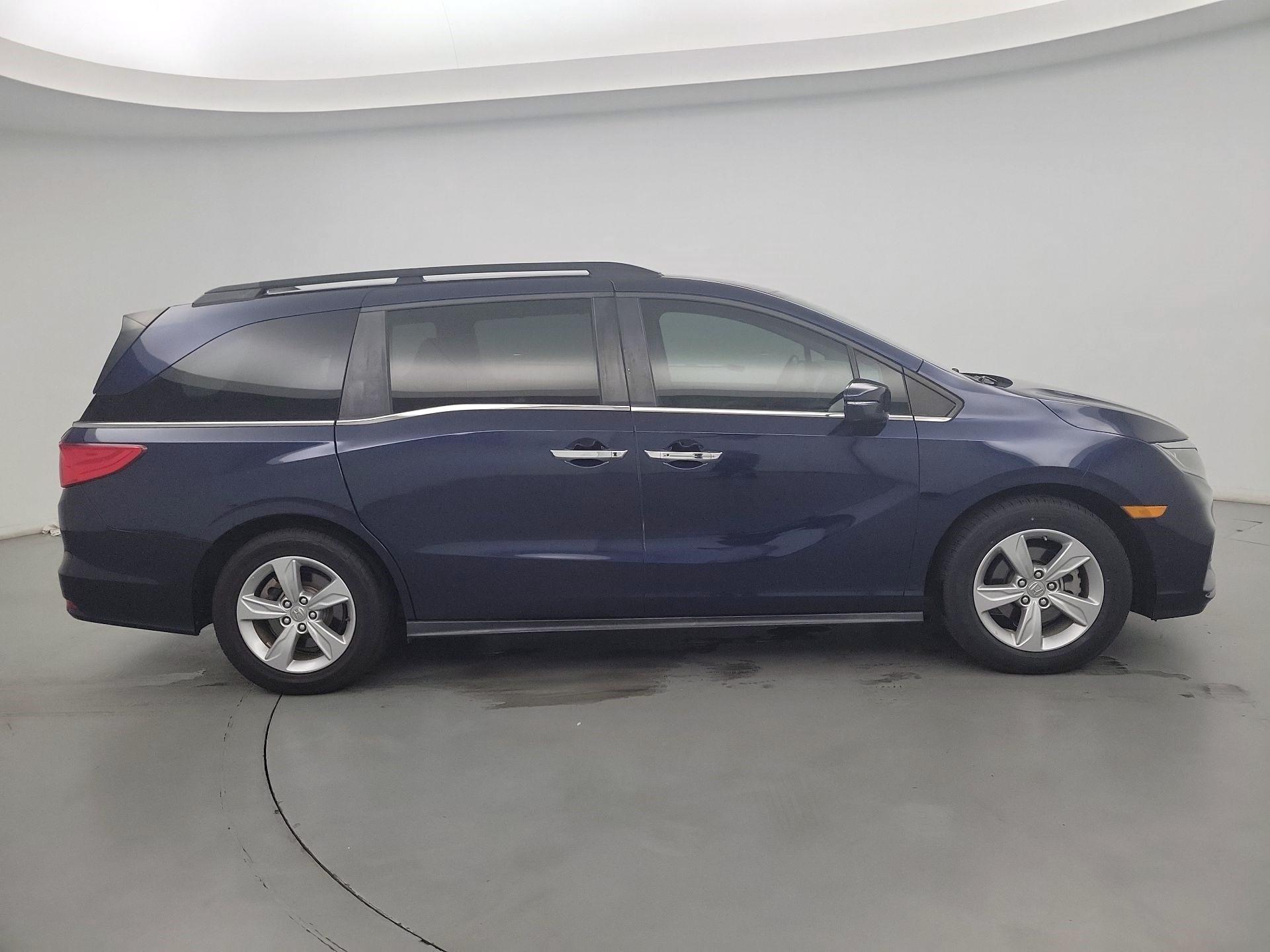 Thumbnail: 2019 Honda Odyssey - 4