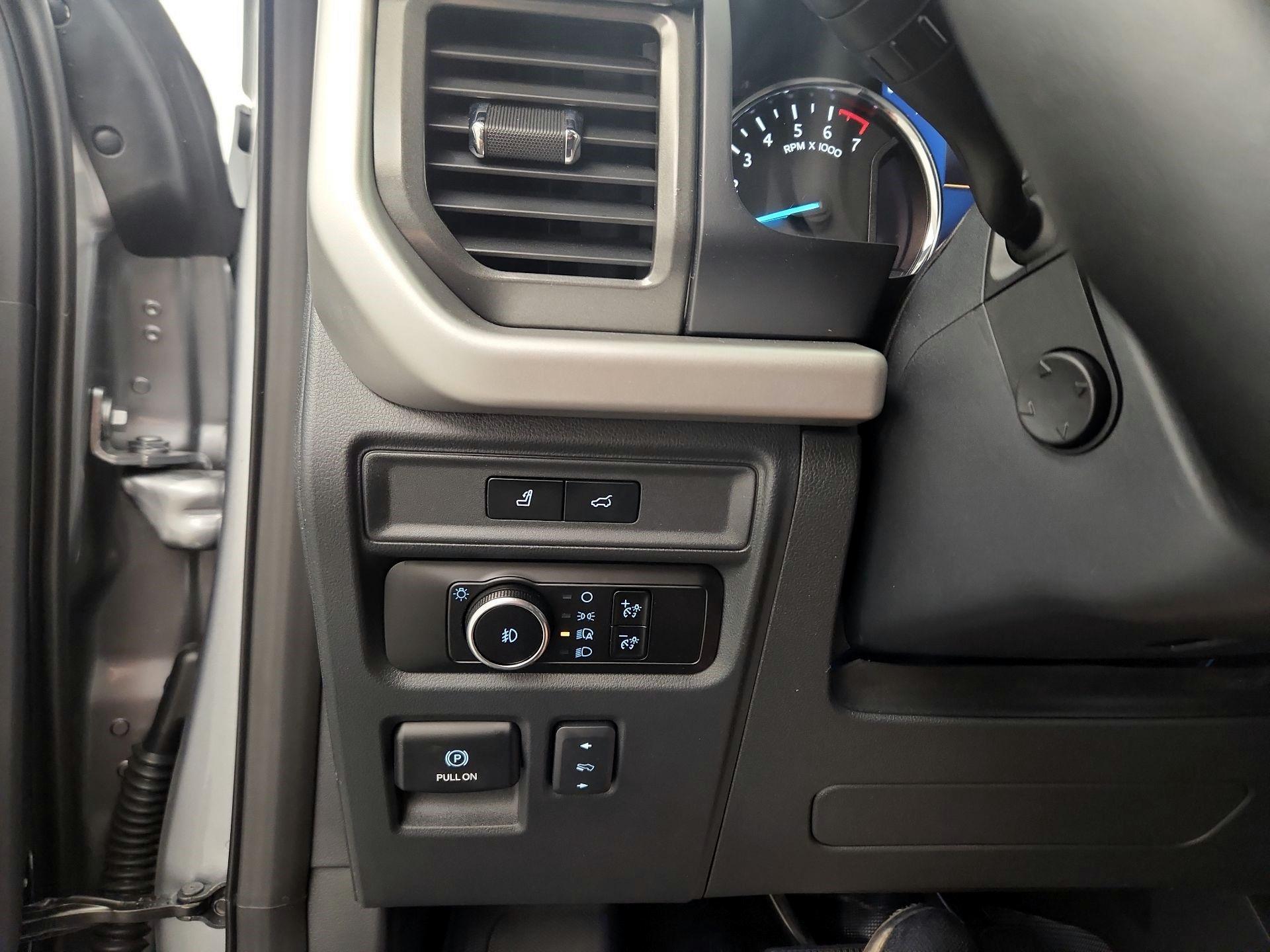 Thumbnail: 2024 Ford Expedition - 11