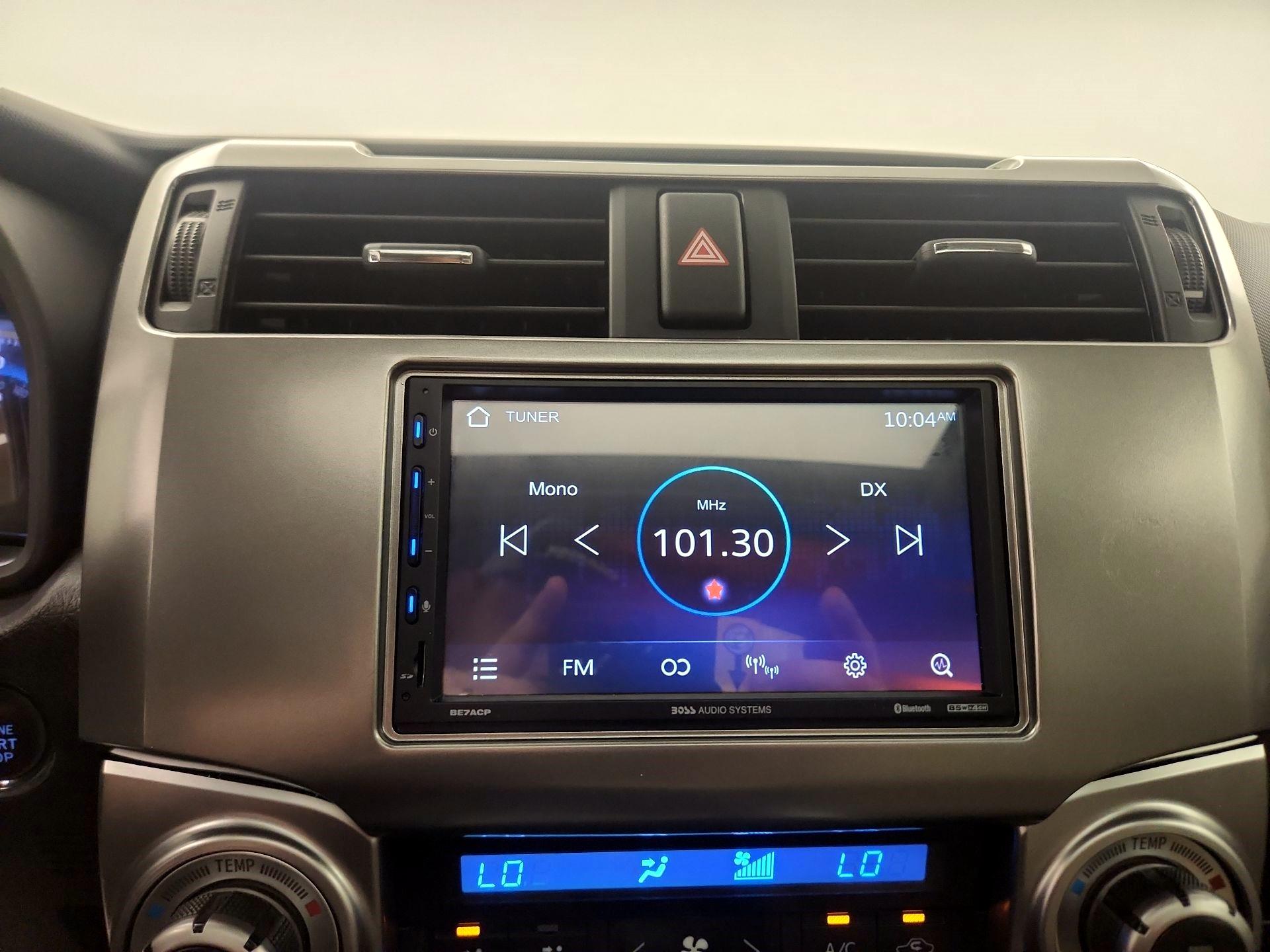 Thumbnail: 2015 Toyota 4Runner - 13