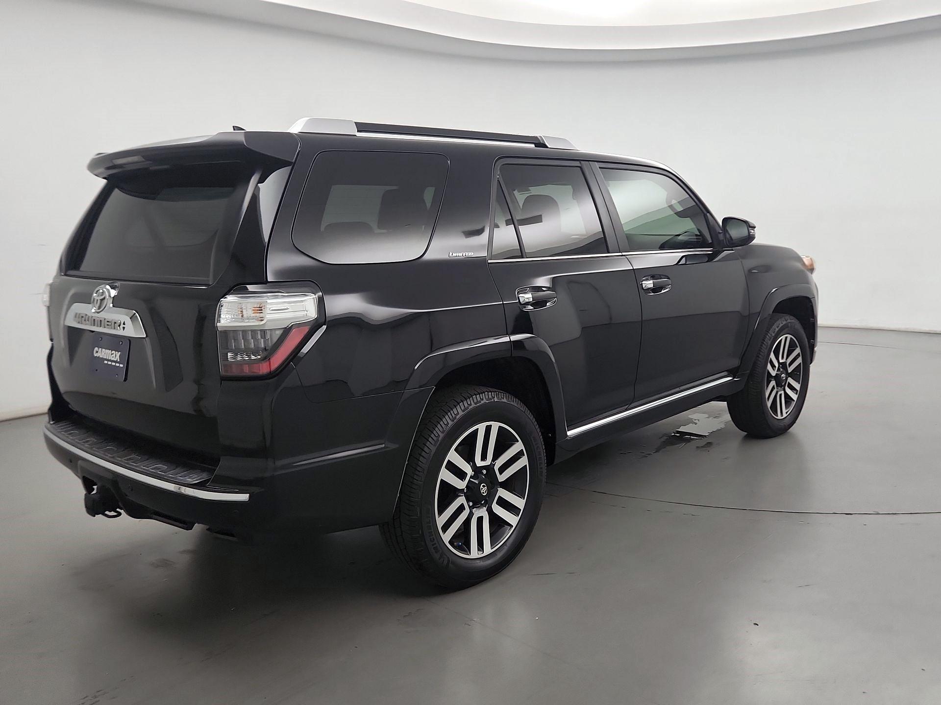 Thumbnail: 2015 Toyota 4Runner - 5