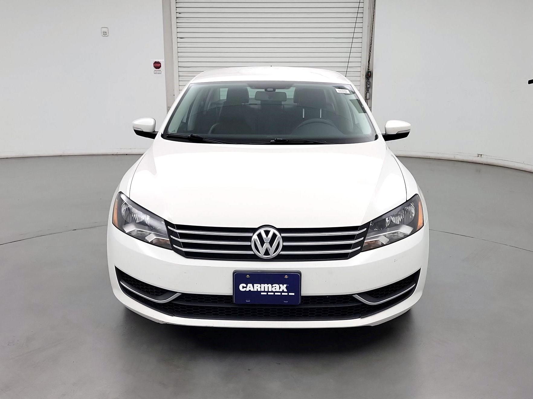 Thumbnail: 2015 Volkswagen Passat - 2