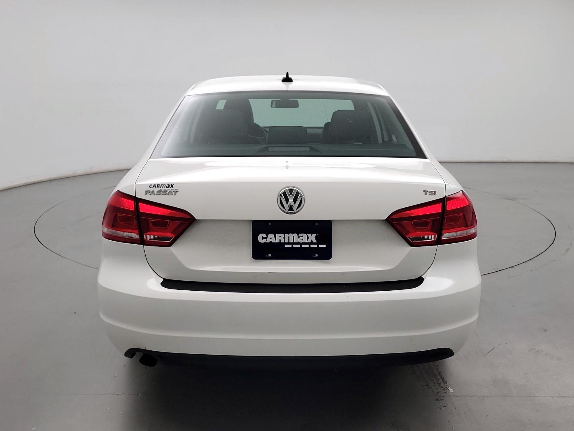Thumbnail: 2015 Volkswagen Passat - 6