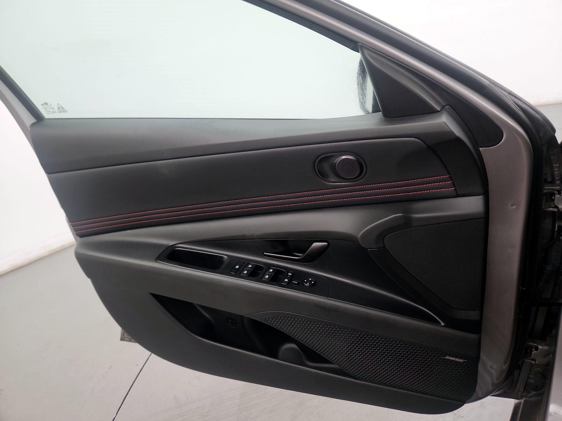Thumbnail: 2024 Hyundai Elantra - 10
