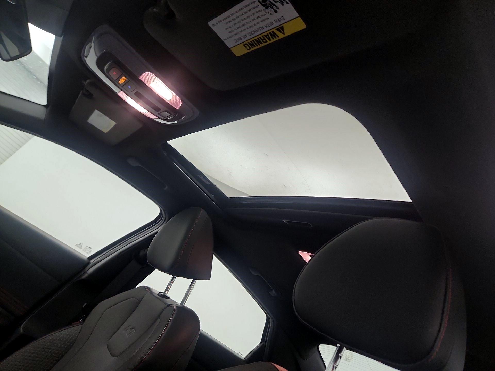 Thumbnail: 2024 Hyundai Elantra - 18