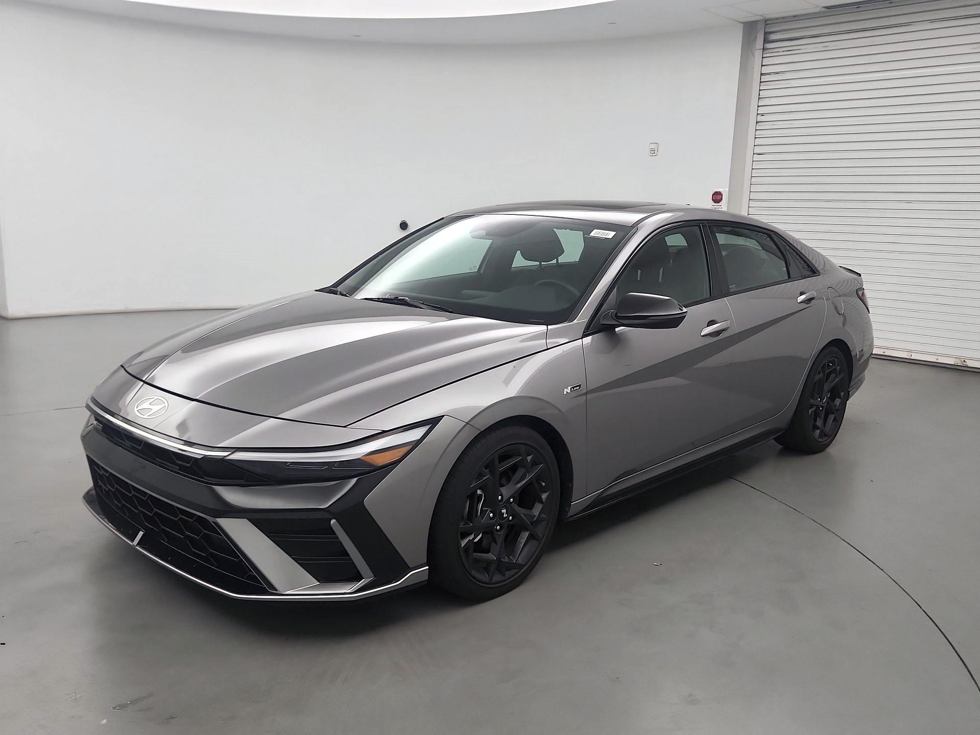 Thumbnail: 2024 Hyundai Elantra - 3