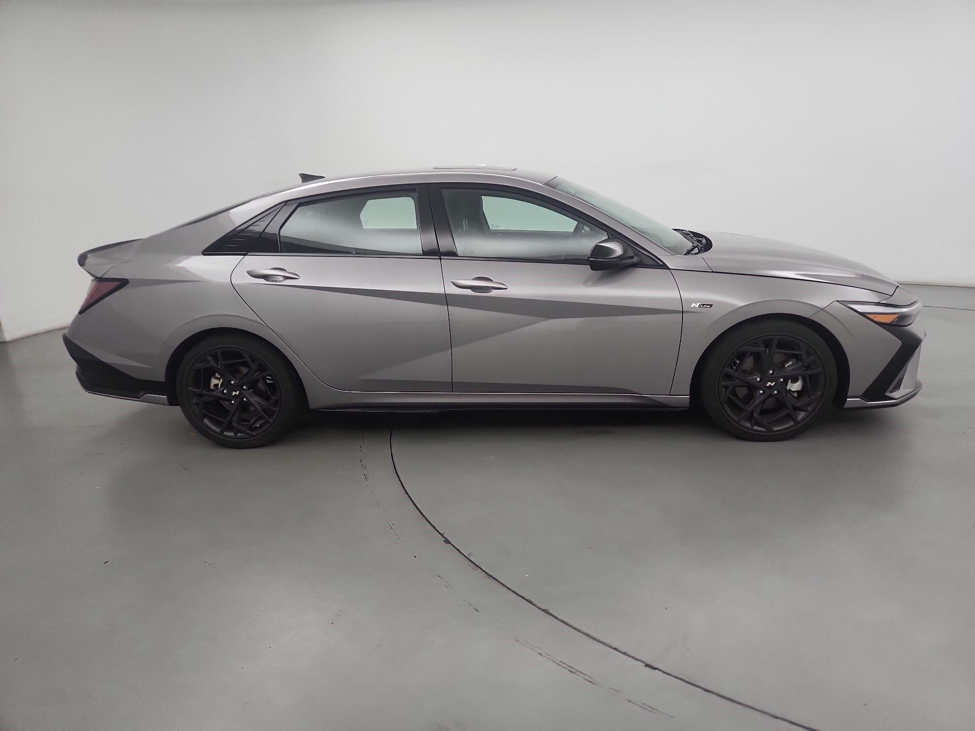 Thumbnail: 2024 Hyundai Elantra - 4