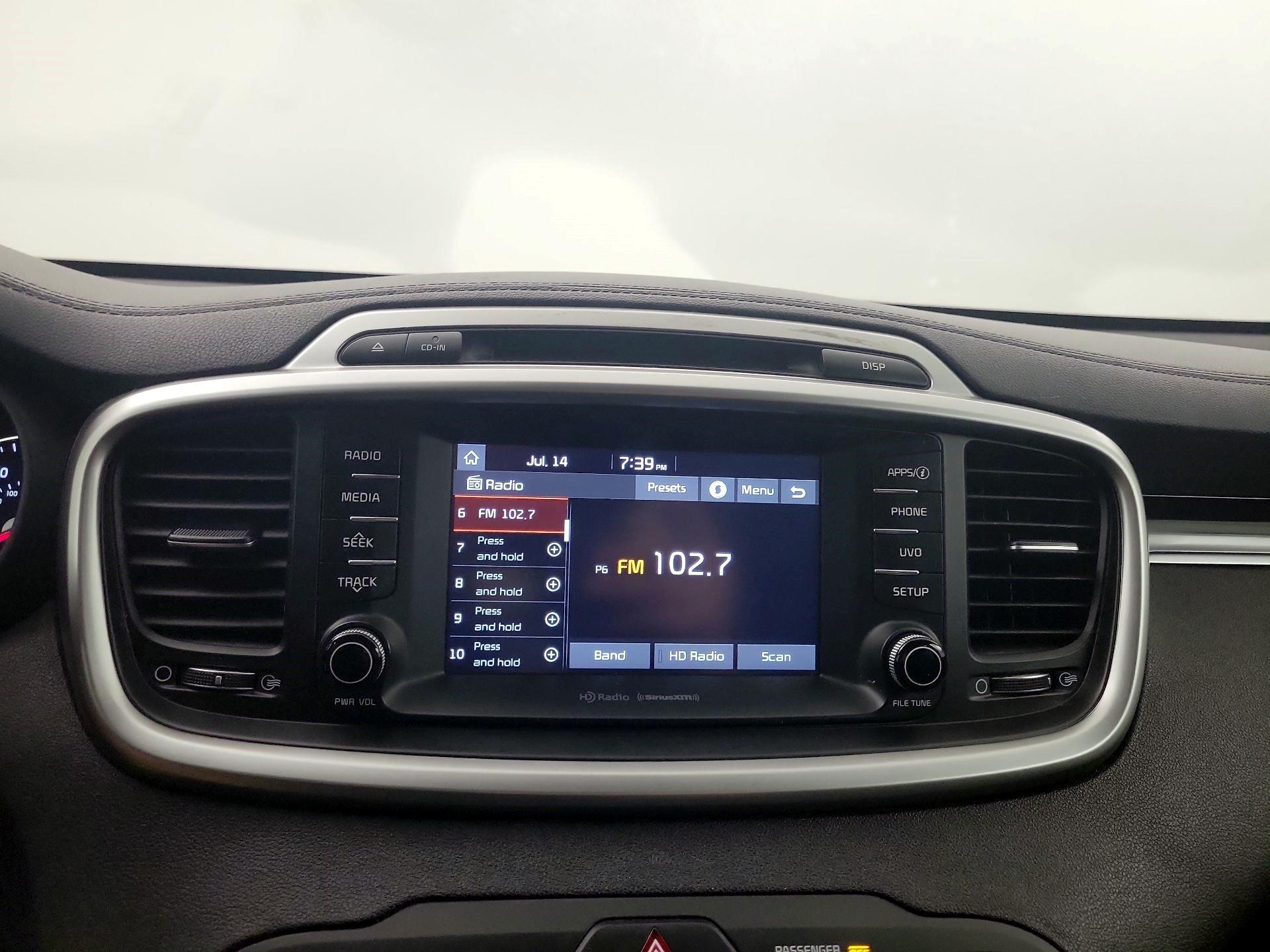 Thumbnail: 2018 Kia Sorento - 13
