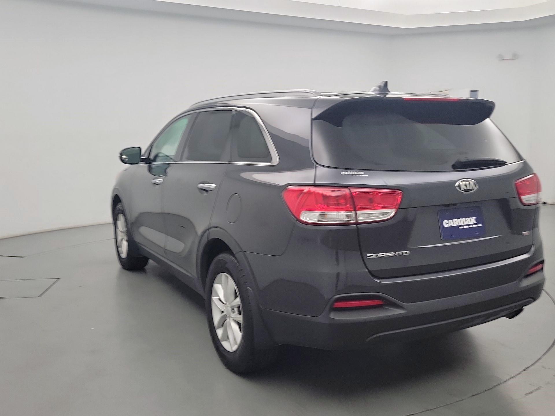Thumbnail: 2018 Kia Sorento - 7