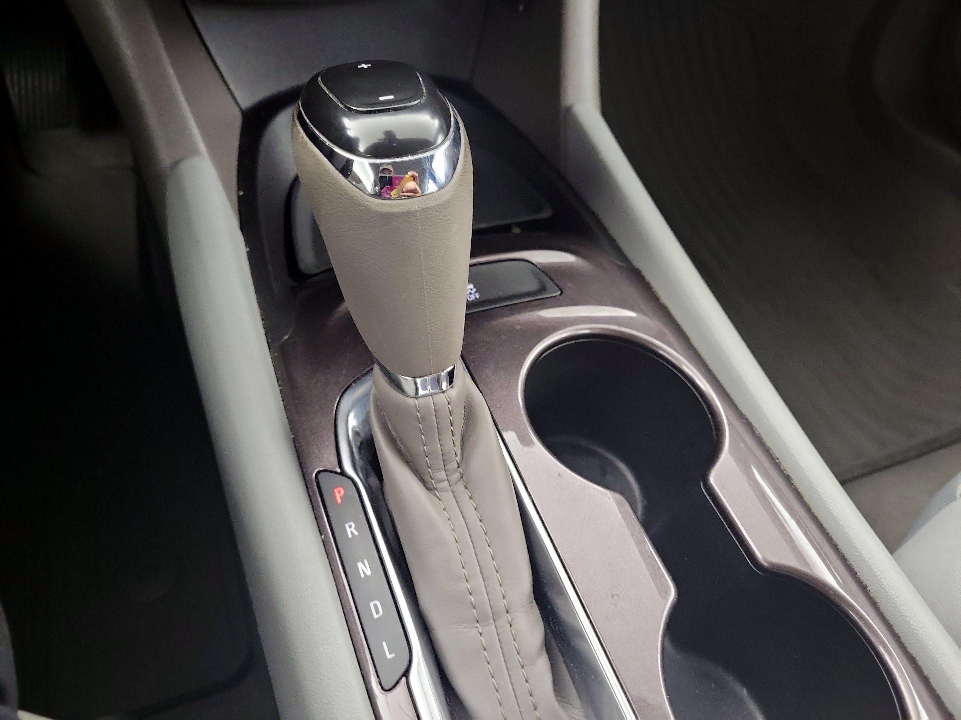 Thumbnail: 2019 Chevrolet Malibu - 17