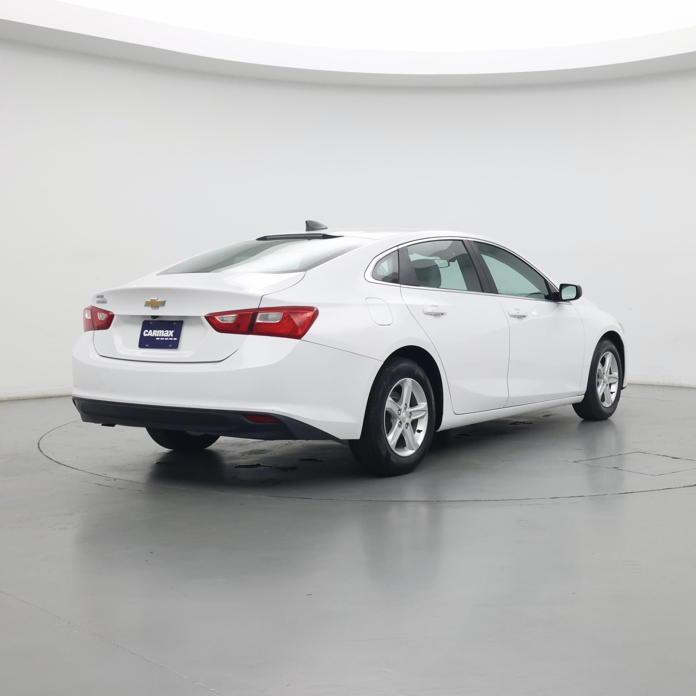 Thumbnail: 2019 Chevrolet Malibu - 8
