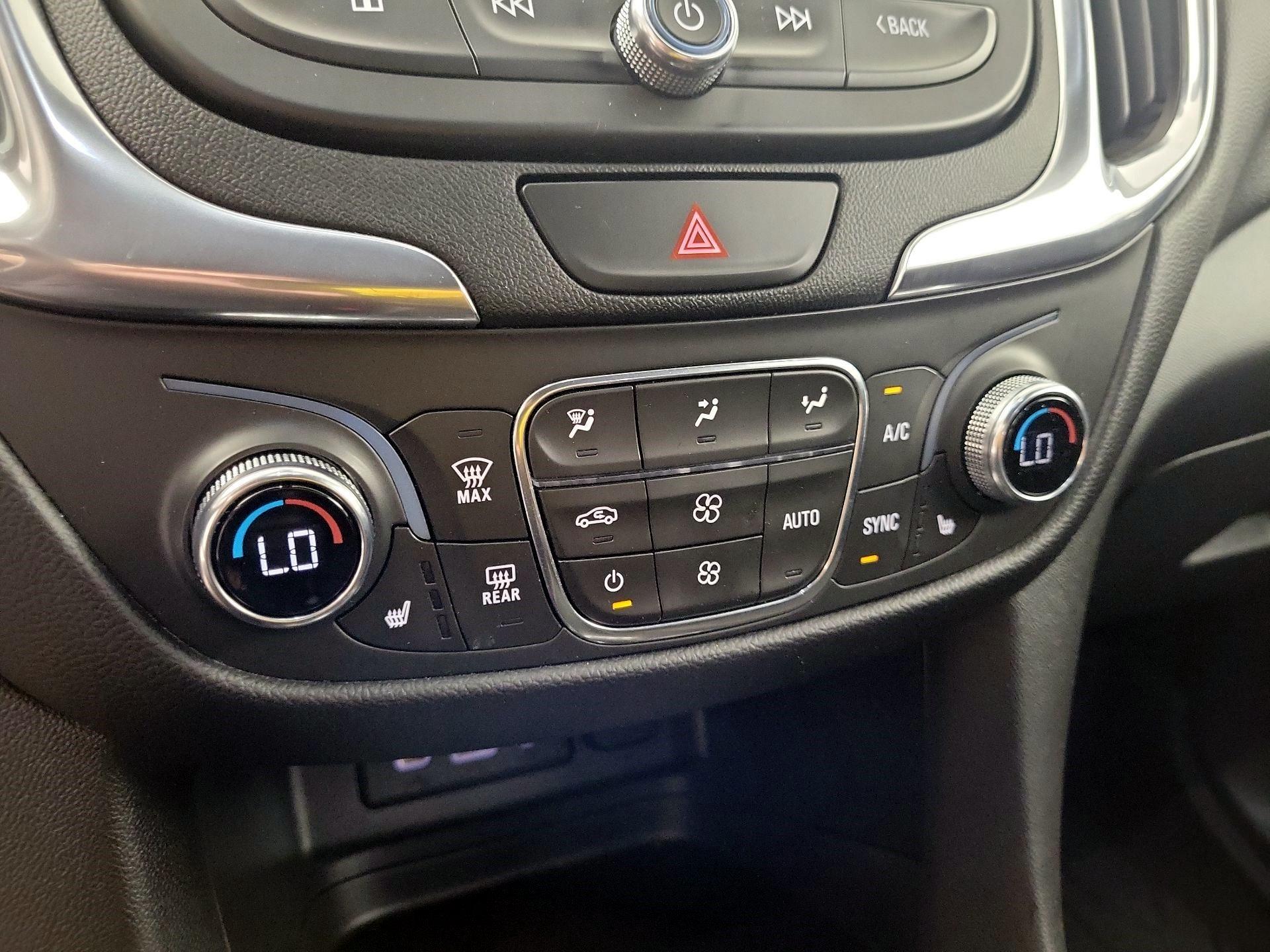 Thumbnail: 2021 Chevrolet Equinox - 15