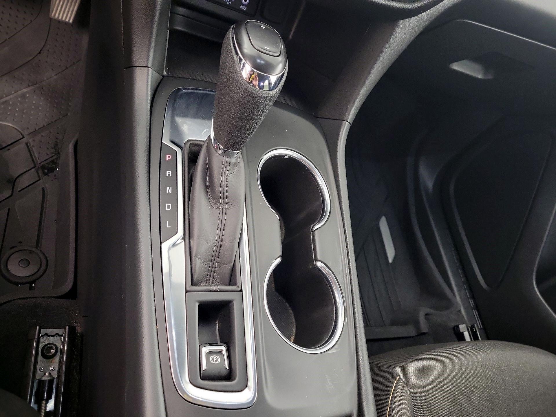 Thumbnail: 2021 Chevrolet Equinox - 16