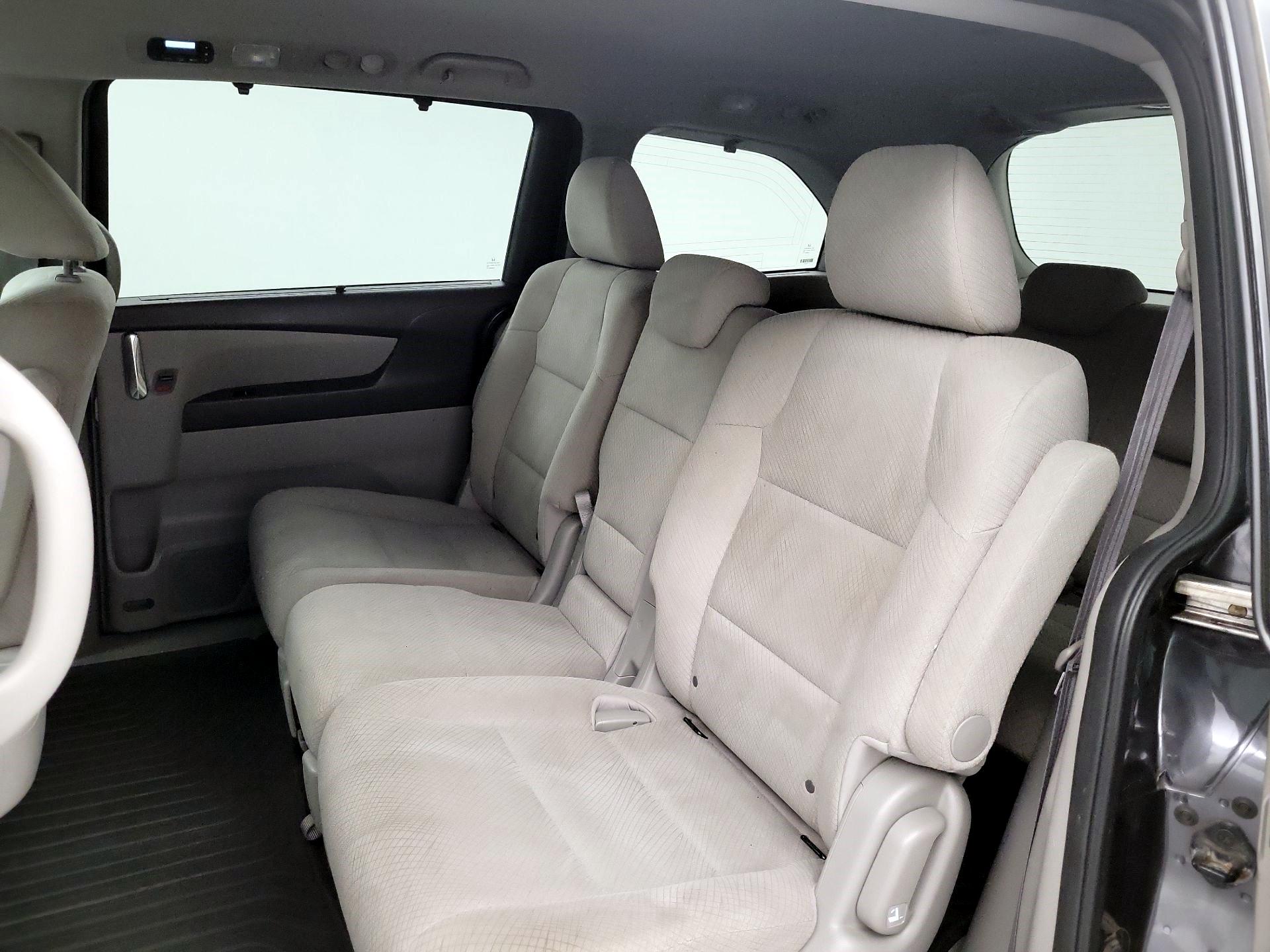 Thumbnail: 2017 Honda Odyssey - 17