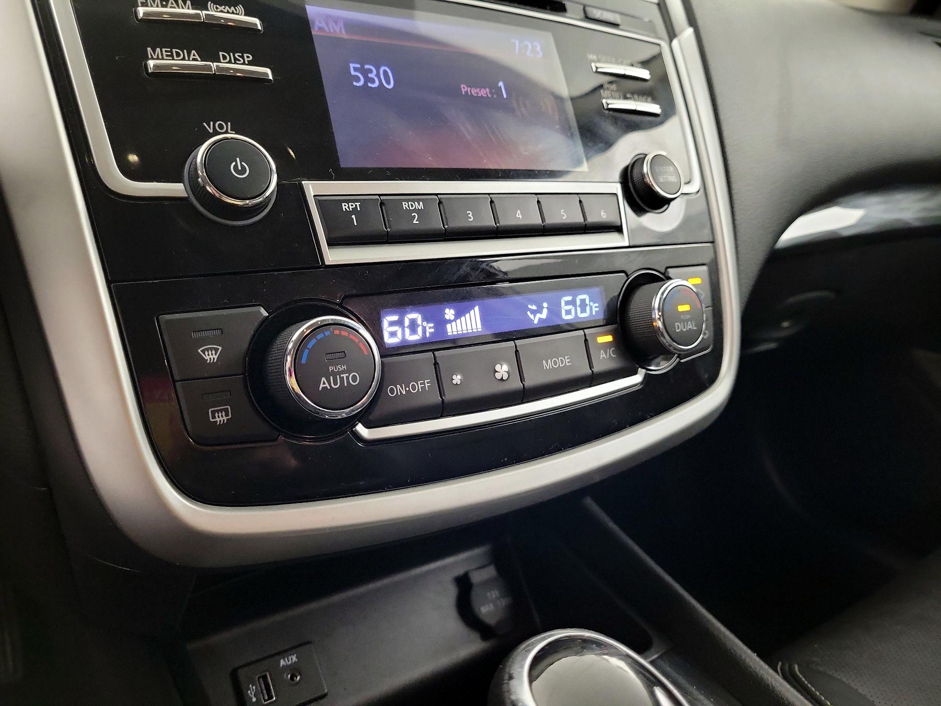 Thumbnail: 2018 Nissan Altima - 14