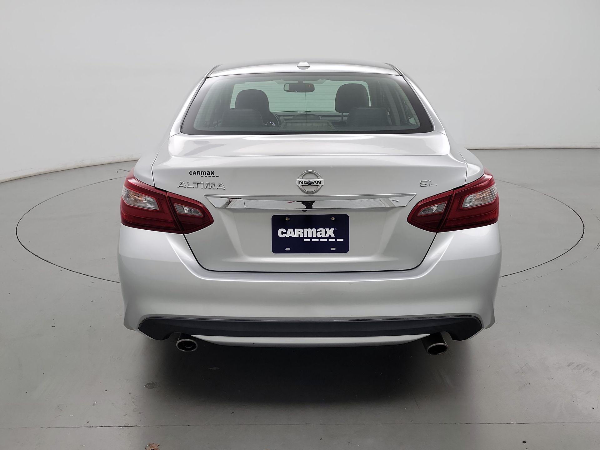 Thumbnail: 2018 Nissan Altima - 6