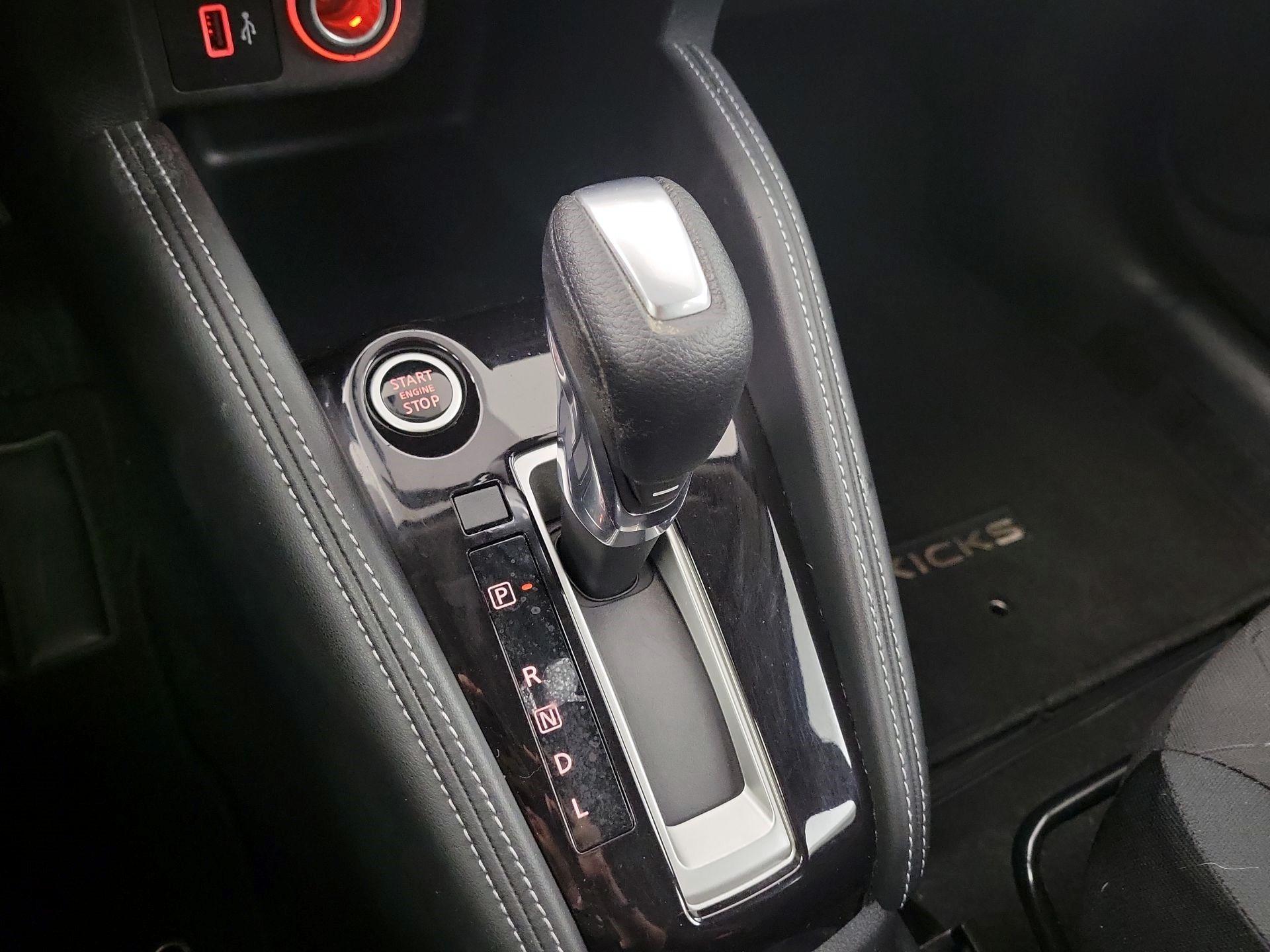 Thumbnail: 2019 Nissan Kicks - 15