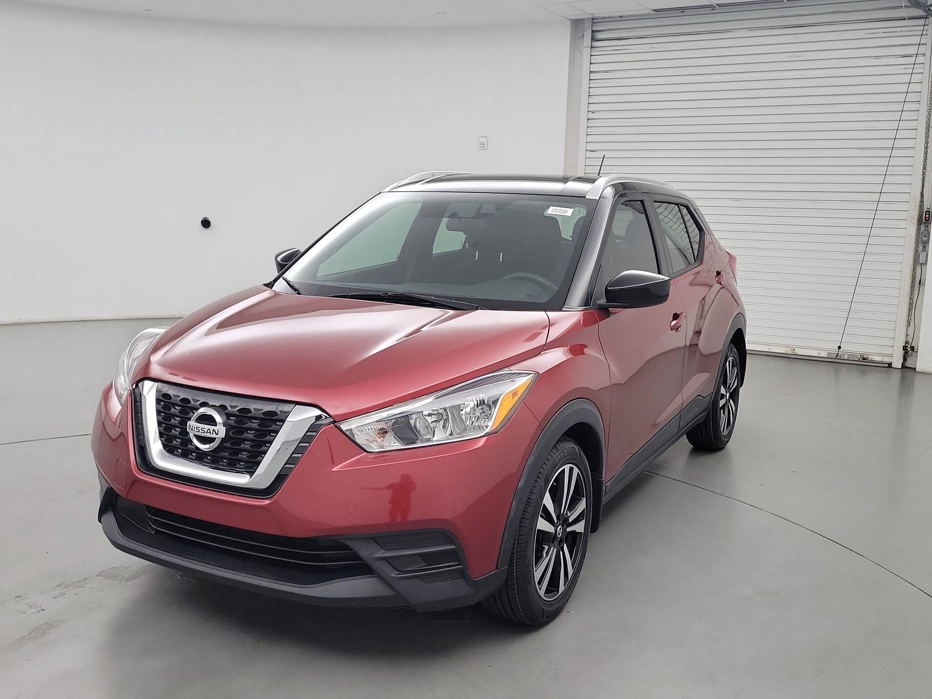 Thumbnail: 2019 Nissan Kicks - 3