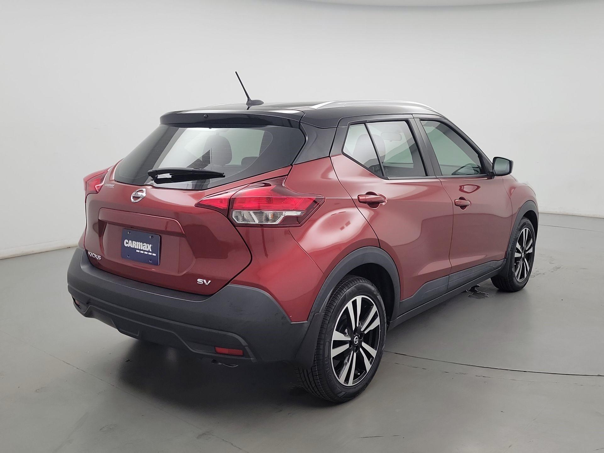 Thumbnail: 2019 Nissan Kicks - 5