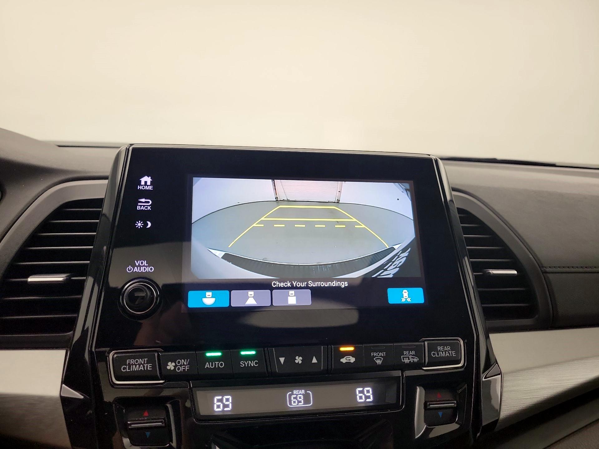 Thumbnail: 2019 Honda Odyssey - 13
