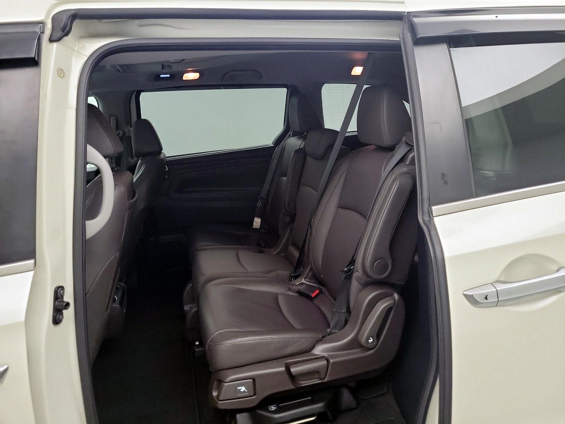 Thumbnail: 2019 Honda Odyssey - 19