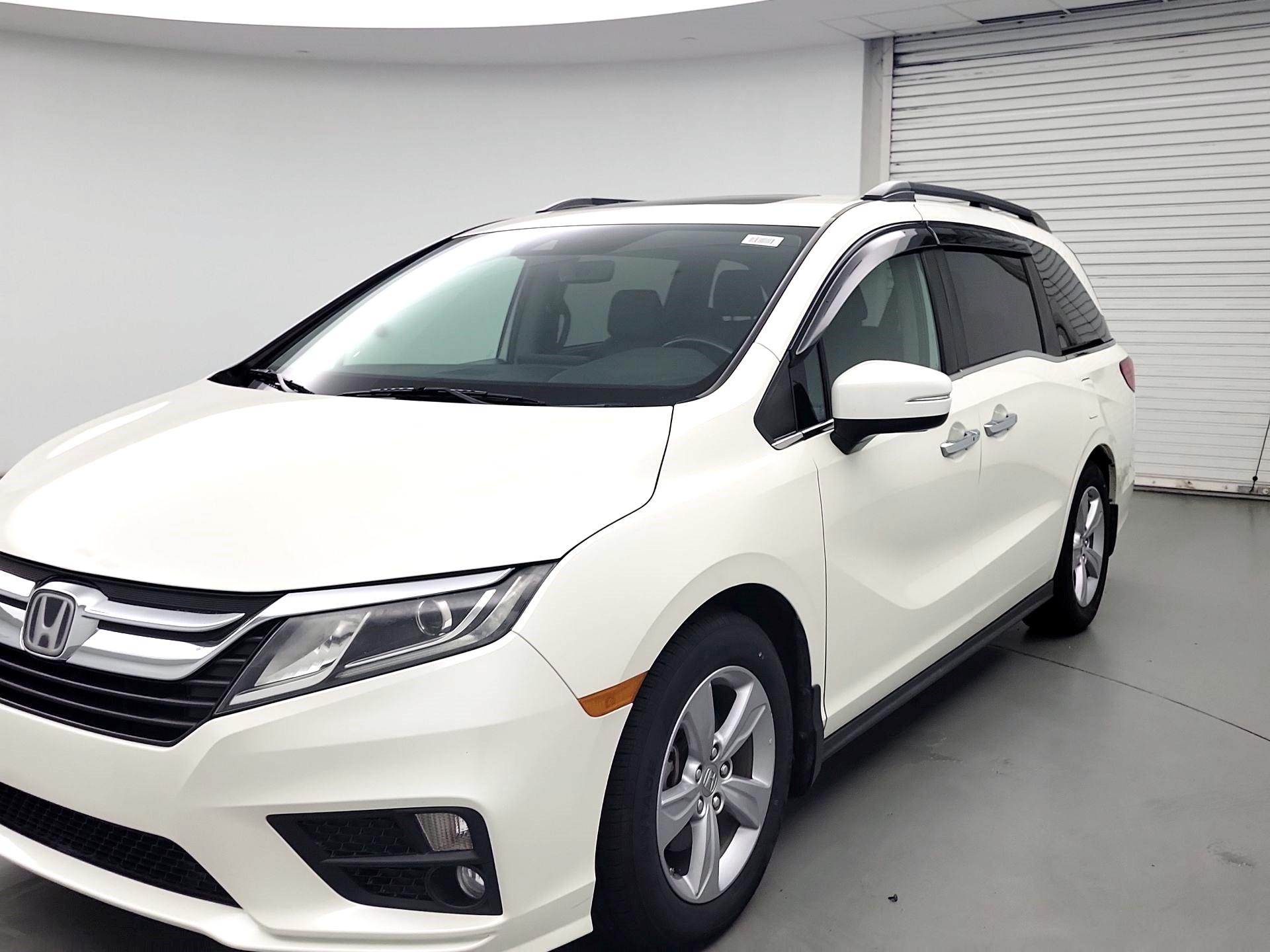 Thumbnail: 2019 Honda Odyssey - 3