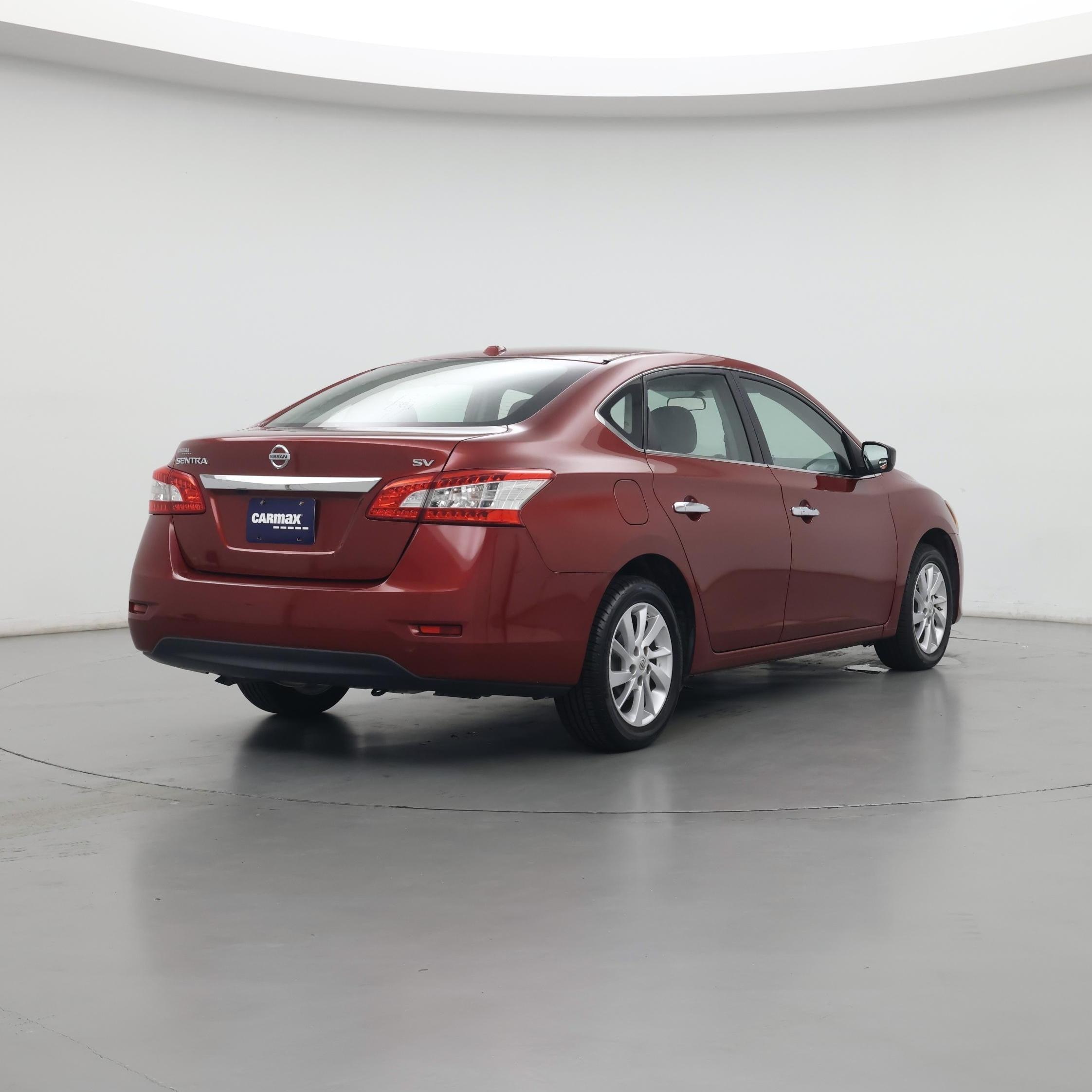 Thumbnail: 2015 Nissan Sentra - 8