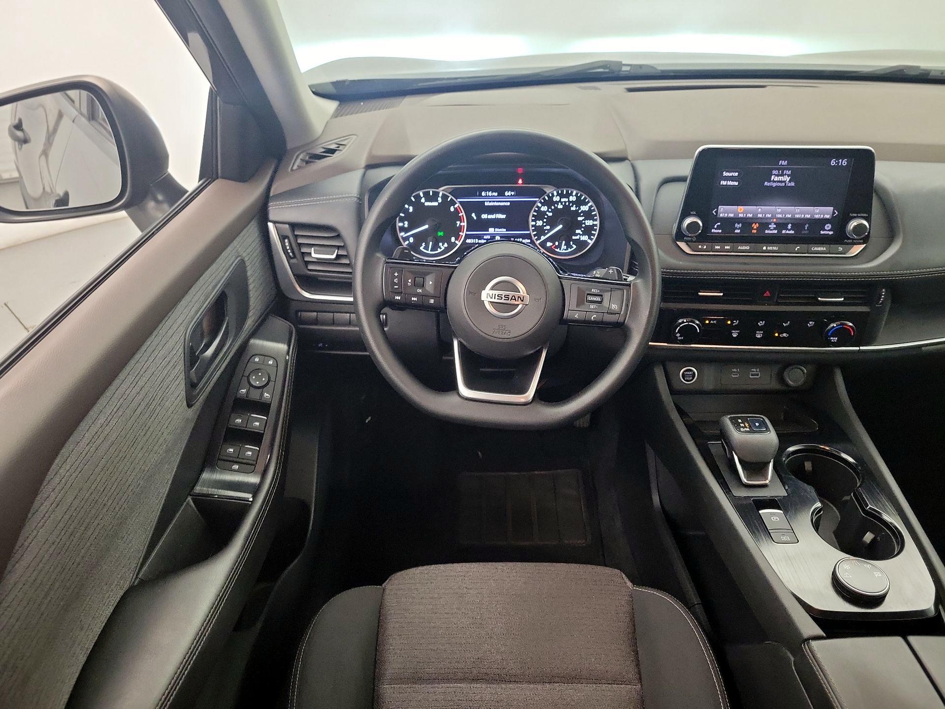 Thumbnail: 2021 Nissan Rogue - 10