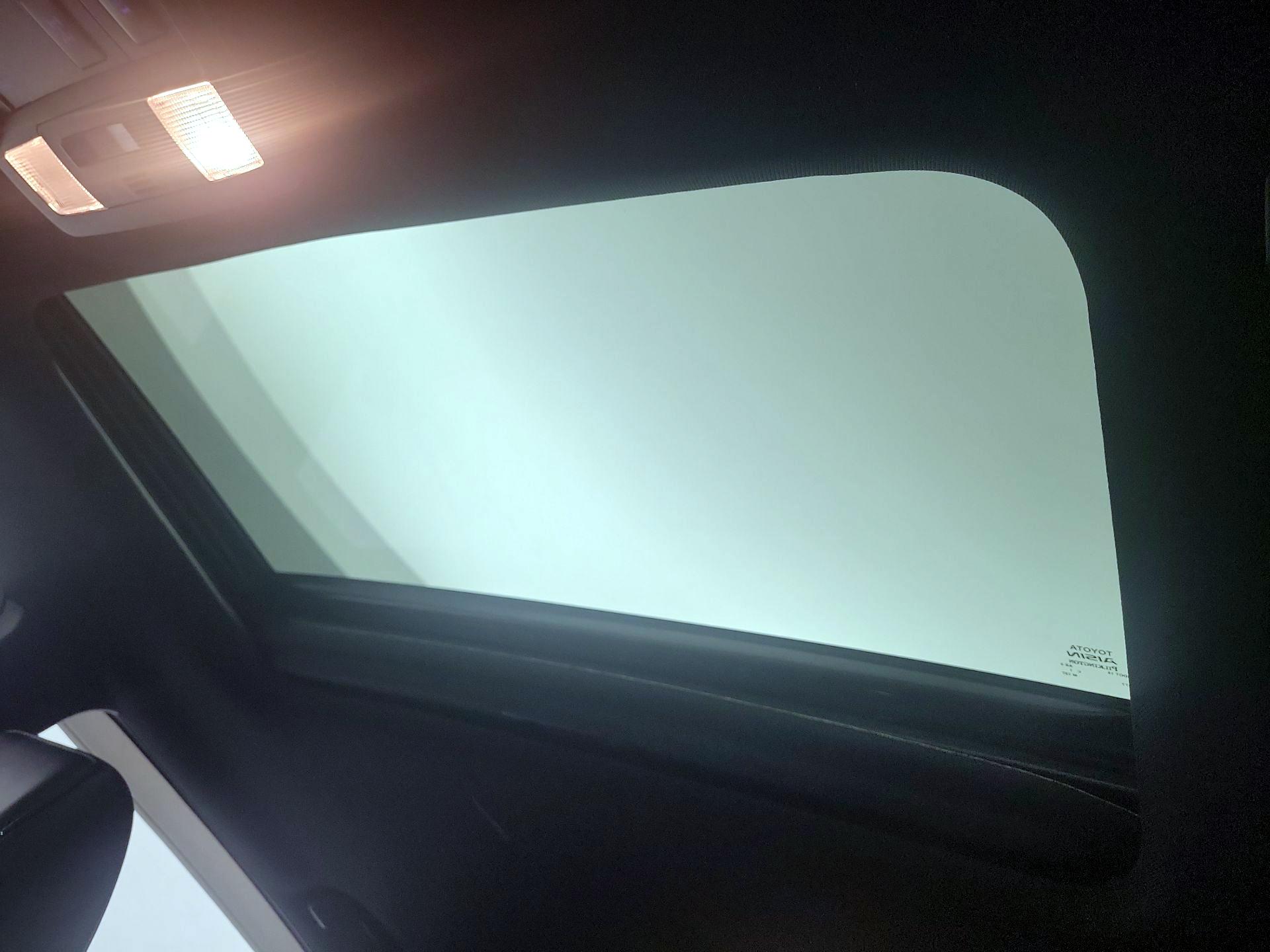 Thumbnail: 2019 Toyota Tacoma - 20