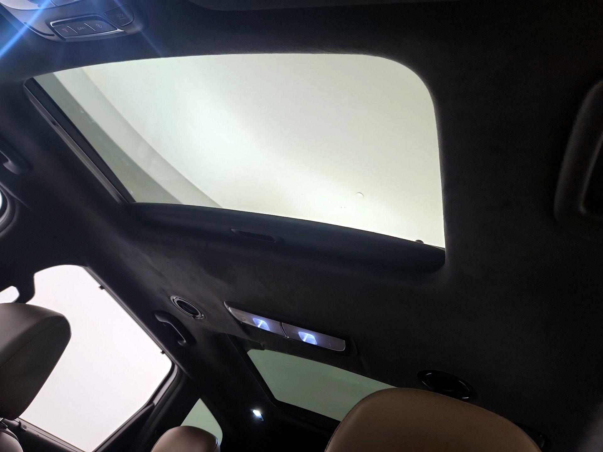 Thumbnail: 2020 Kia Telluride - 20