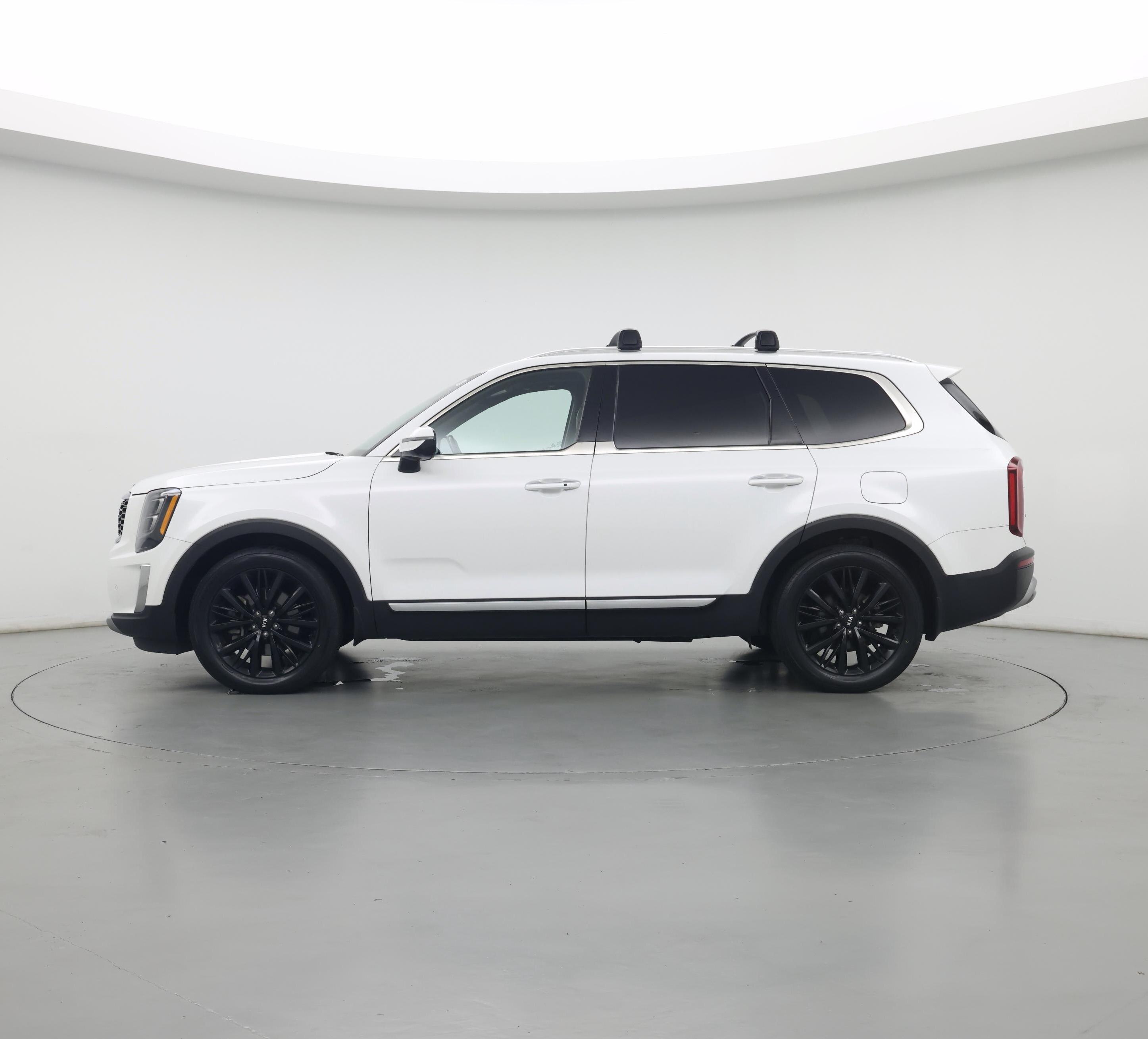 Thumbnail: 2020 Kia Telluride - 3
