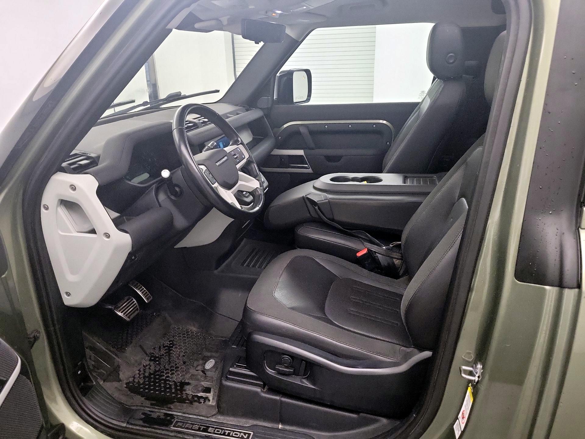 Thumbnail: 2021 Land Rover Defender - 9