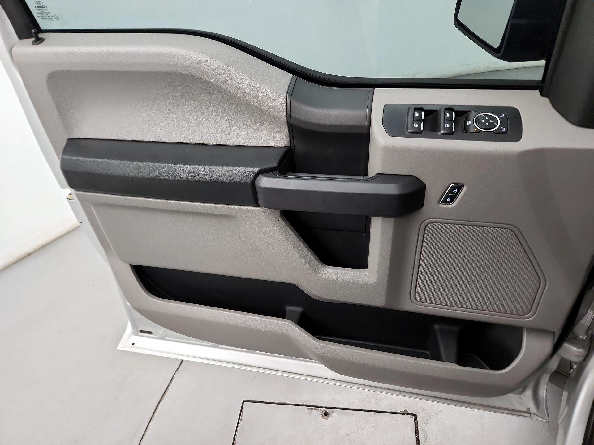 Thumbnail: 2015 Ford F-150 - 10