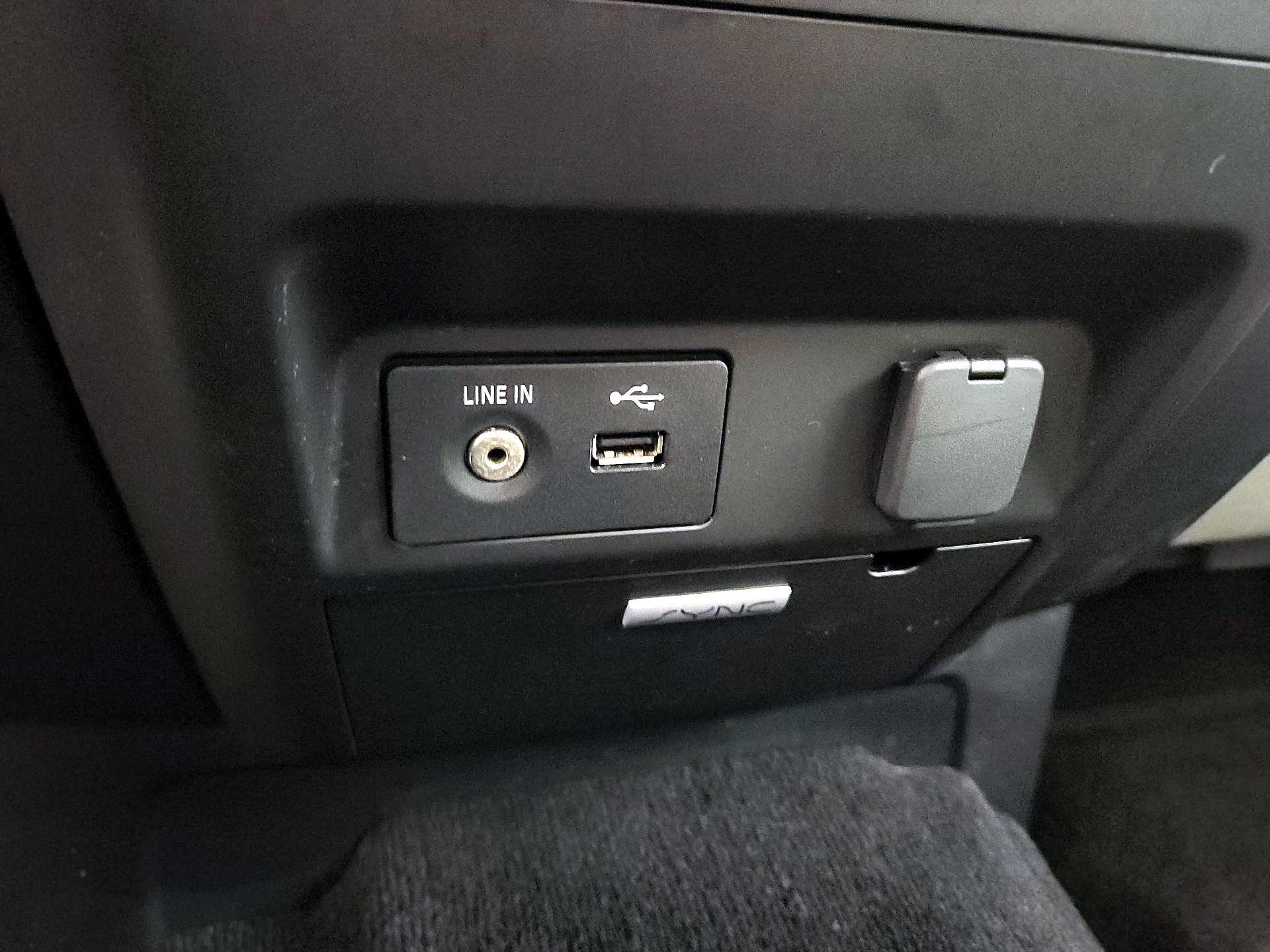 Thumbnail: 2015 Ford F-150 - 16