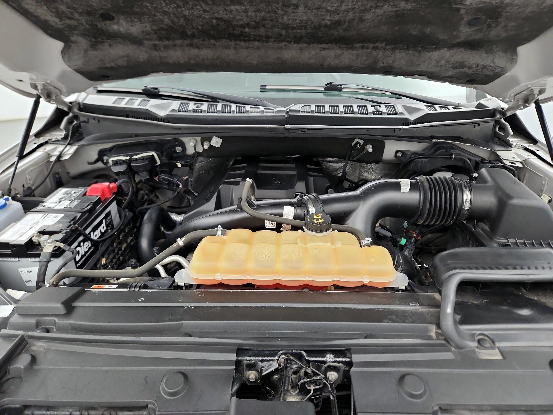 Thumbnail: 2015 Ford F-150 - 19